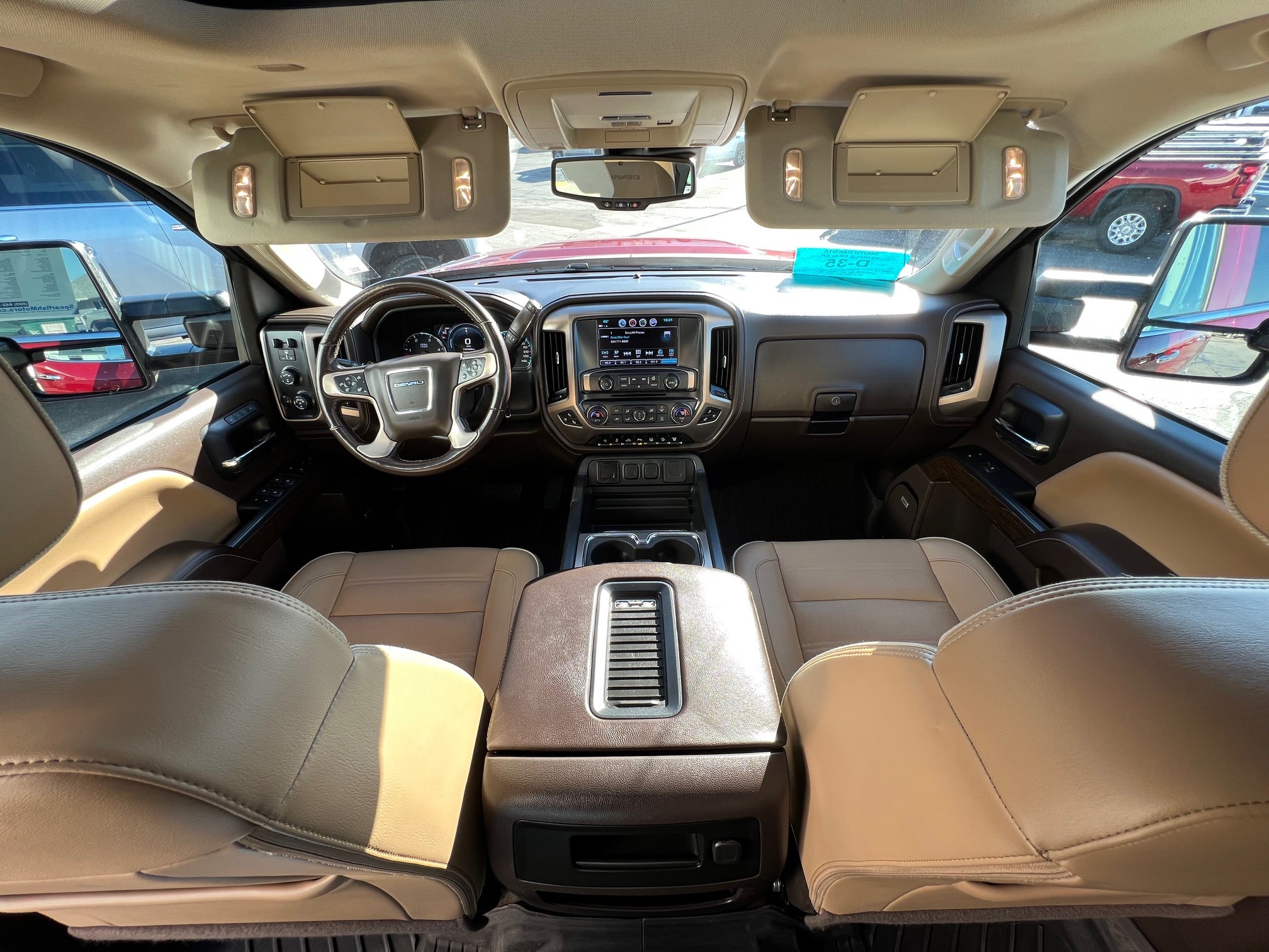 2018 GMC Sierra 2500 HD Crew Cab Standard Box 4-Wheel Drive Denali