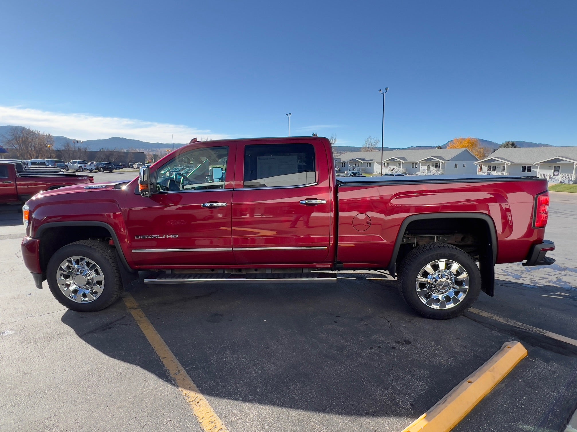 2018 GMC Sierra 2500 HD Crew Cab Standard Box 4-Wheel Drive Denali