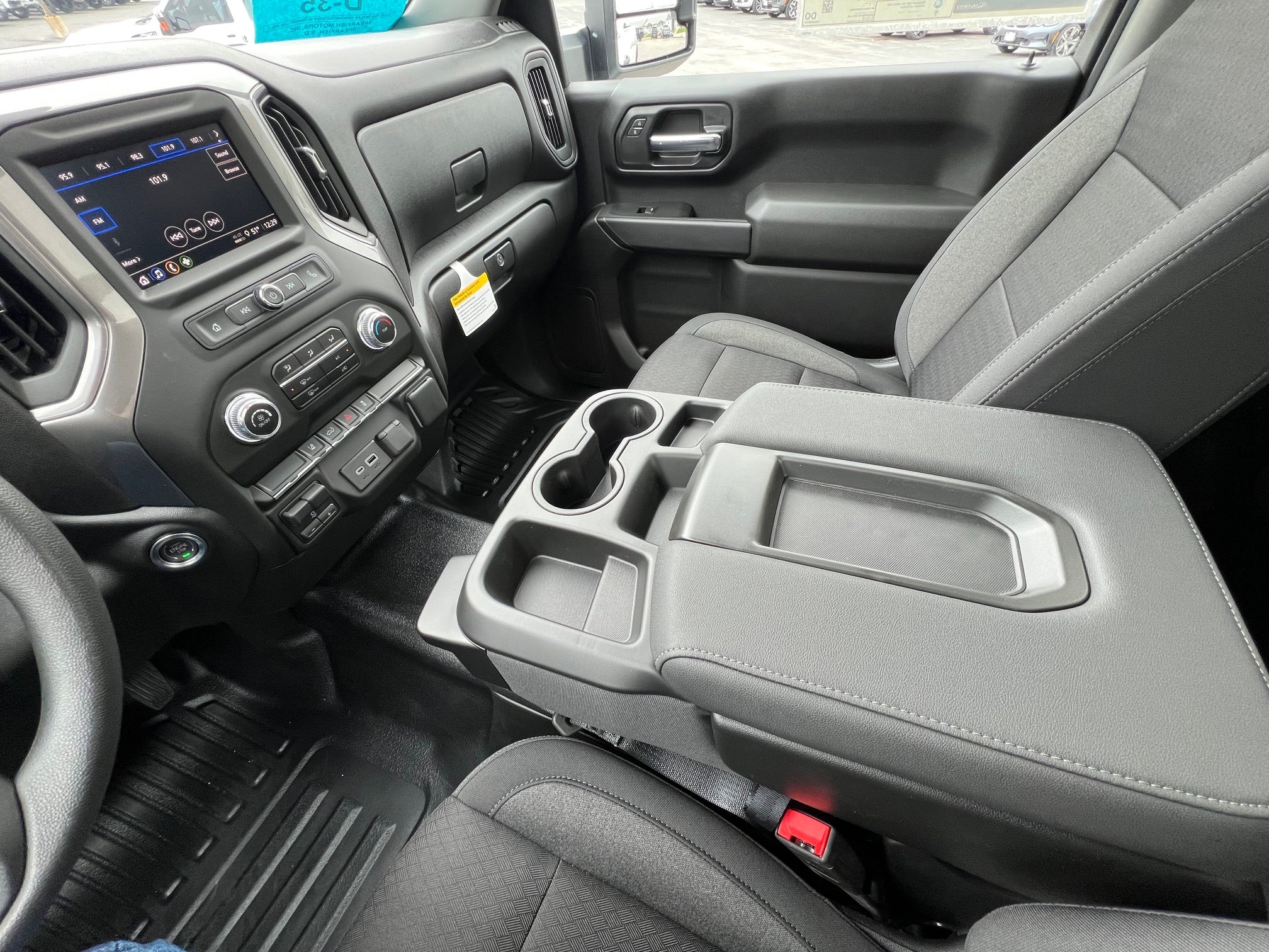 2025 GMC Sierra 2500 HD Pro