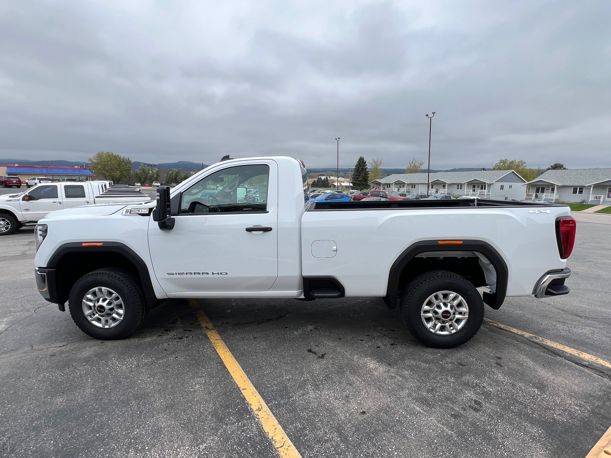 2025 GMC Sierra 2500 HD Pro