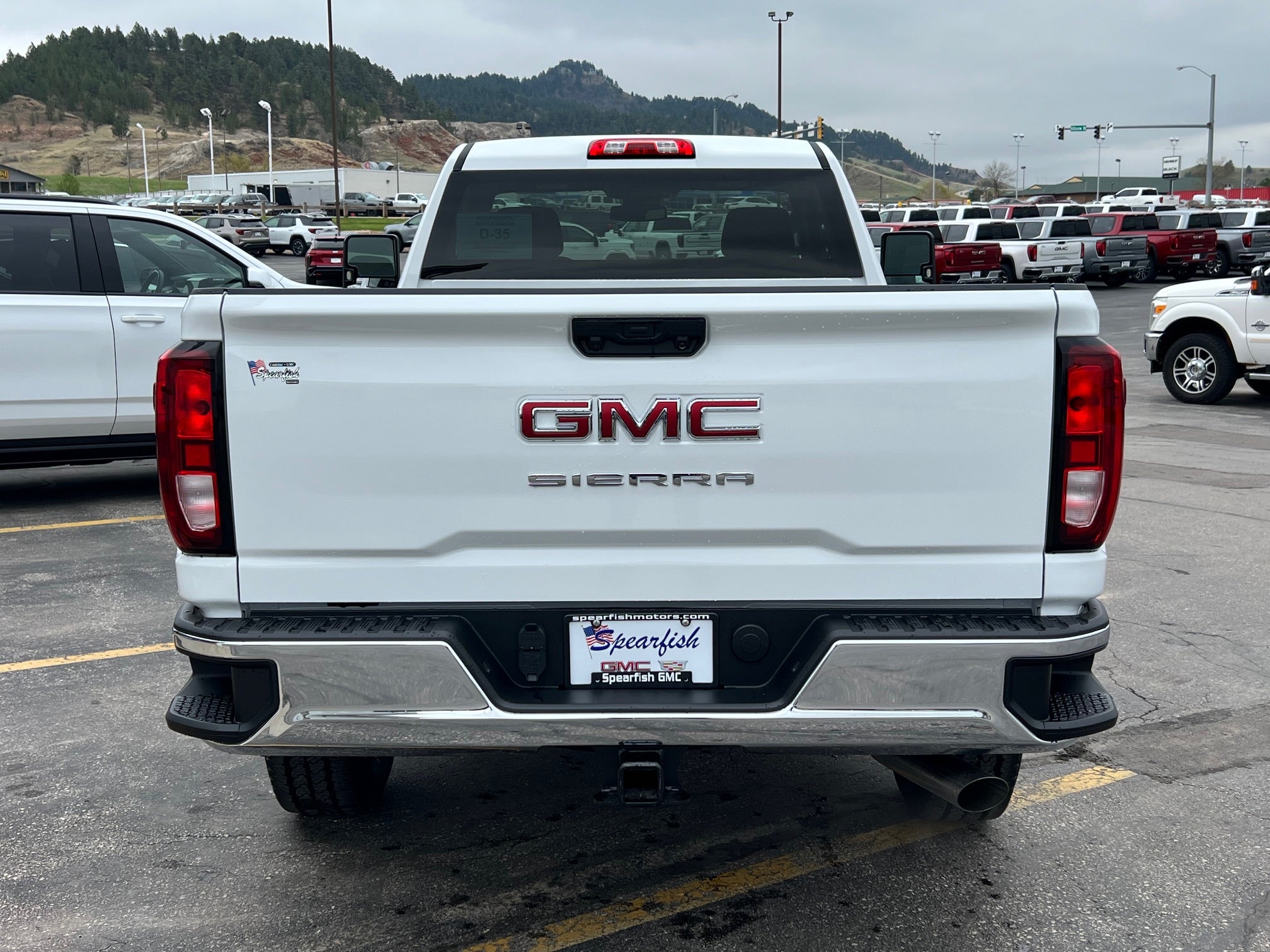 2025 GMC Sierra 2500 HD Pro