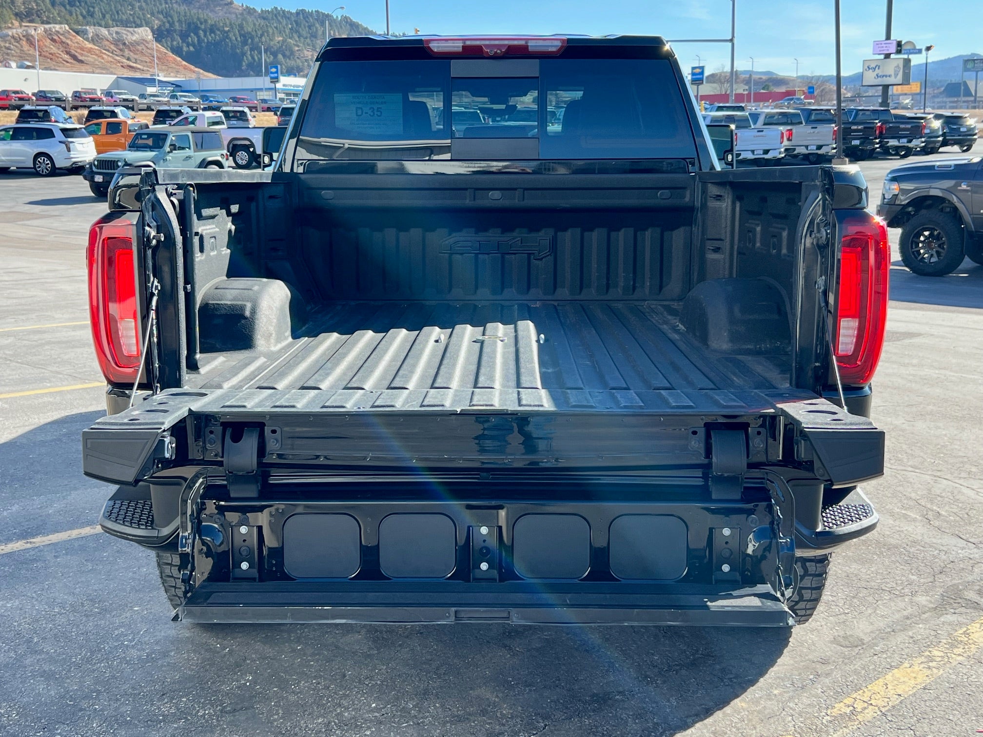 2022 GMC Sierra 2500 HD Base