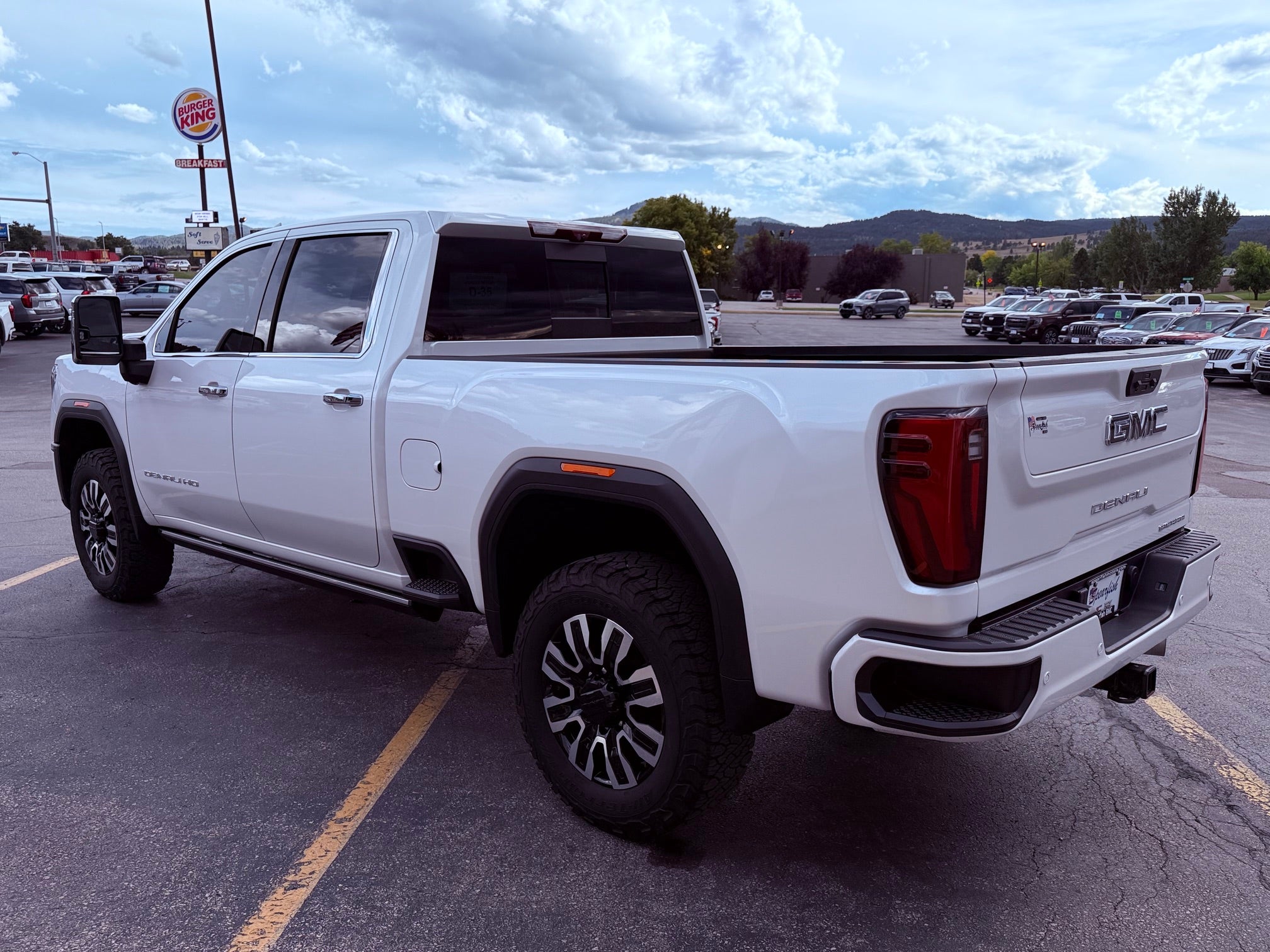 2024 GMC Sierra 3500 HD Denali Ultimate
