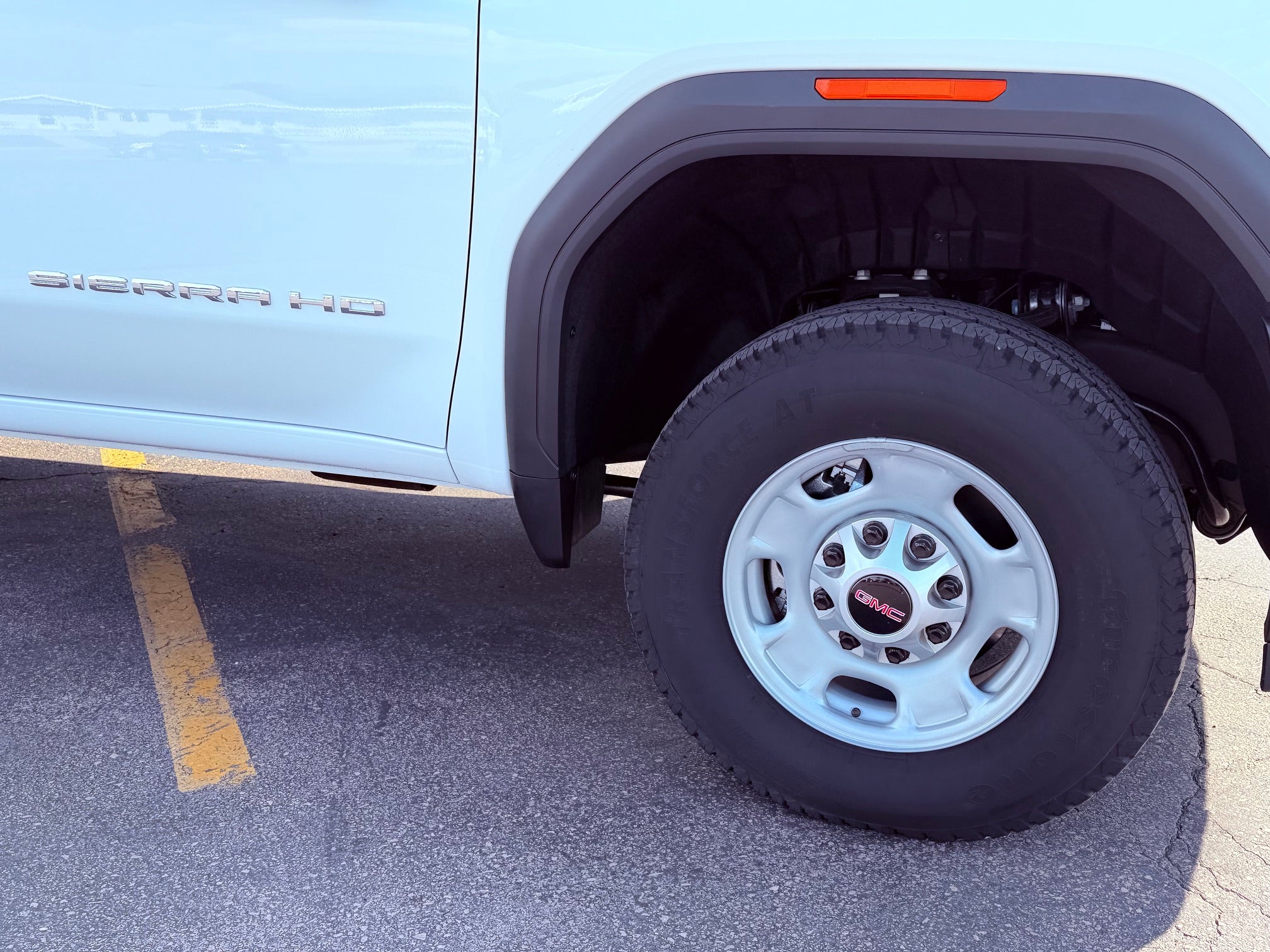 2026 GMC Sierra 2500HD Pro - Photo 10