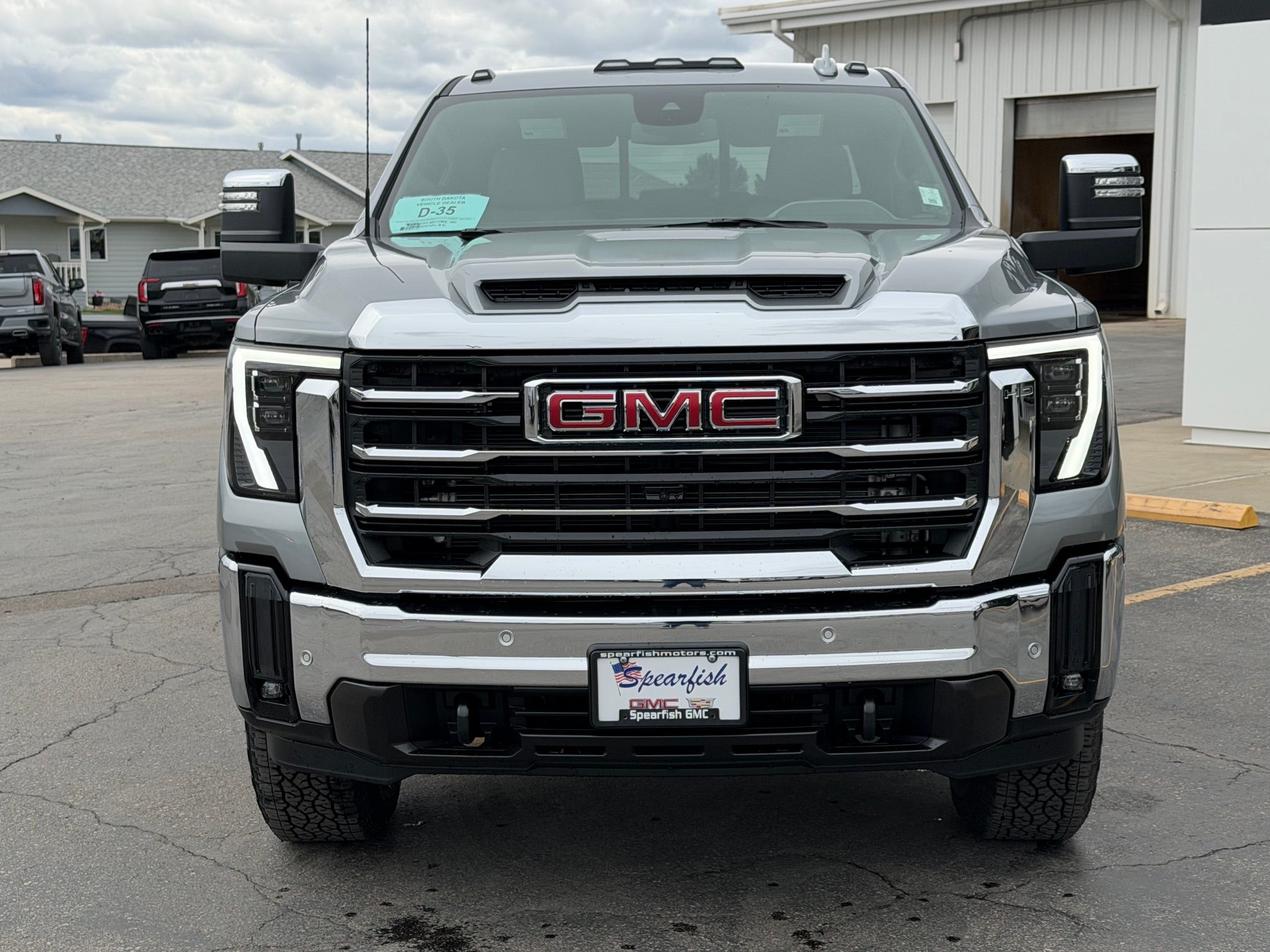 2026 GMC Sierra 2500 HD SLT