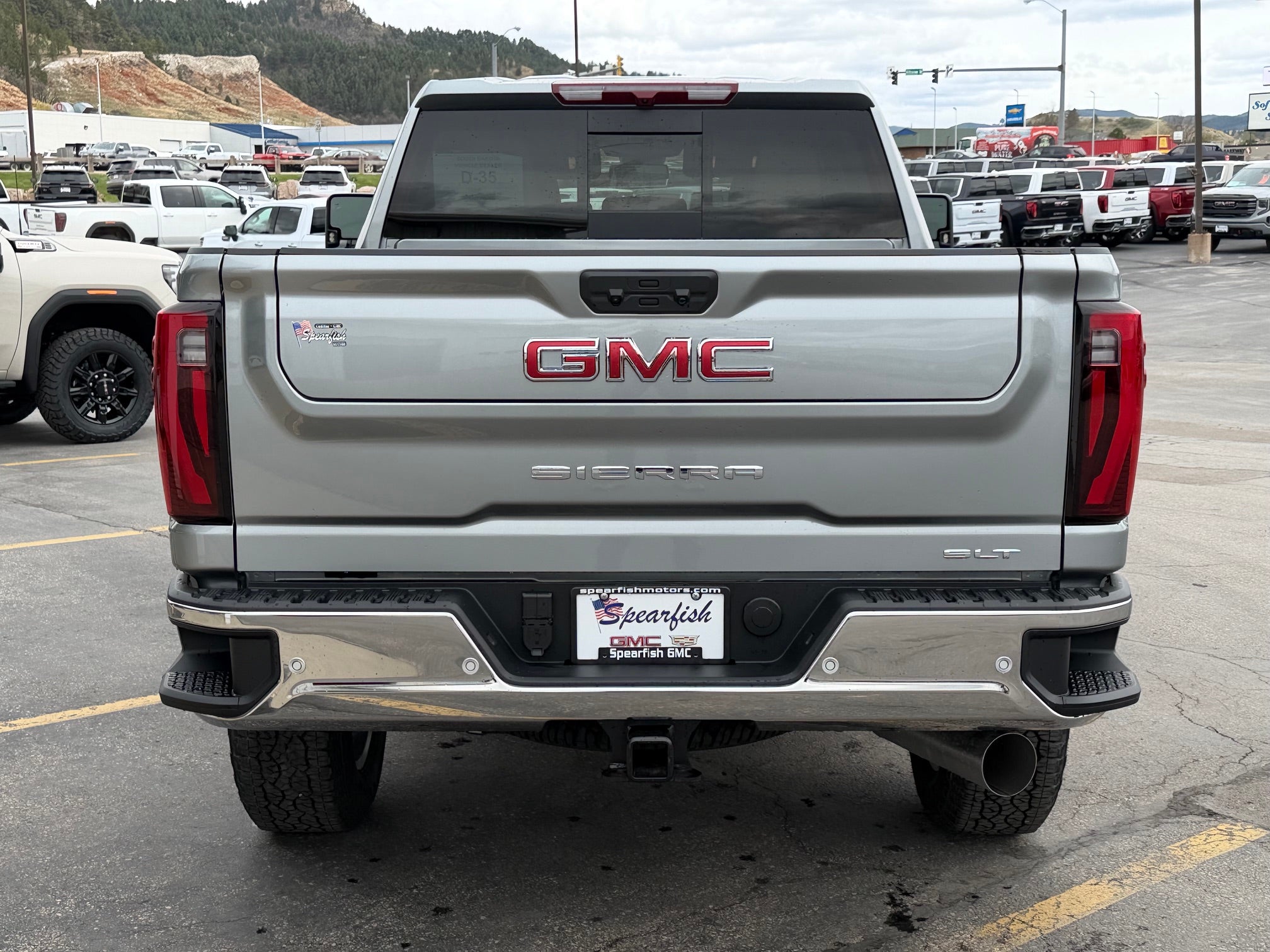2026 GMC Sierra 2500 HD SLT