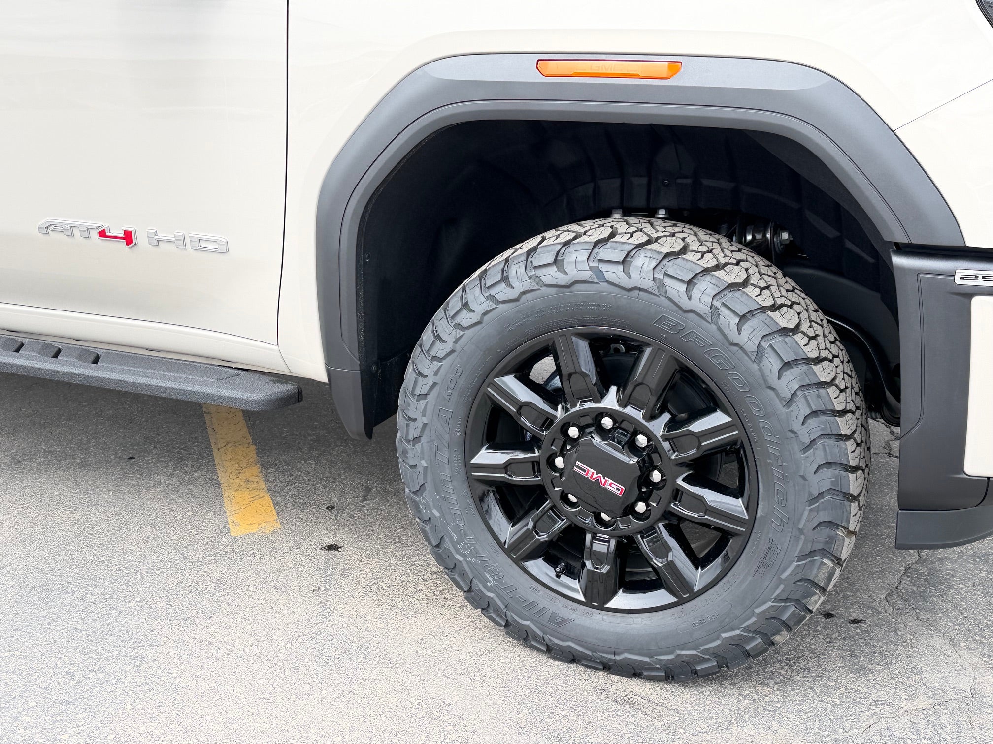 2026 GMC Sierra 2500 HD AT4