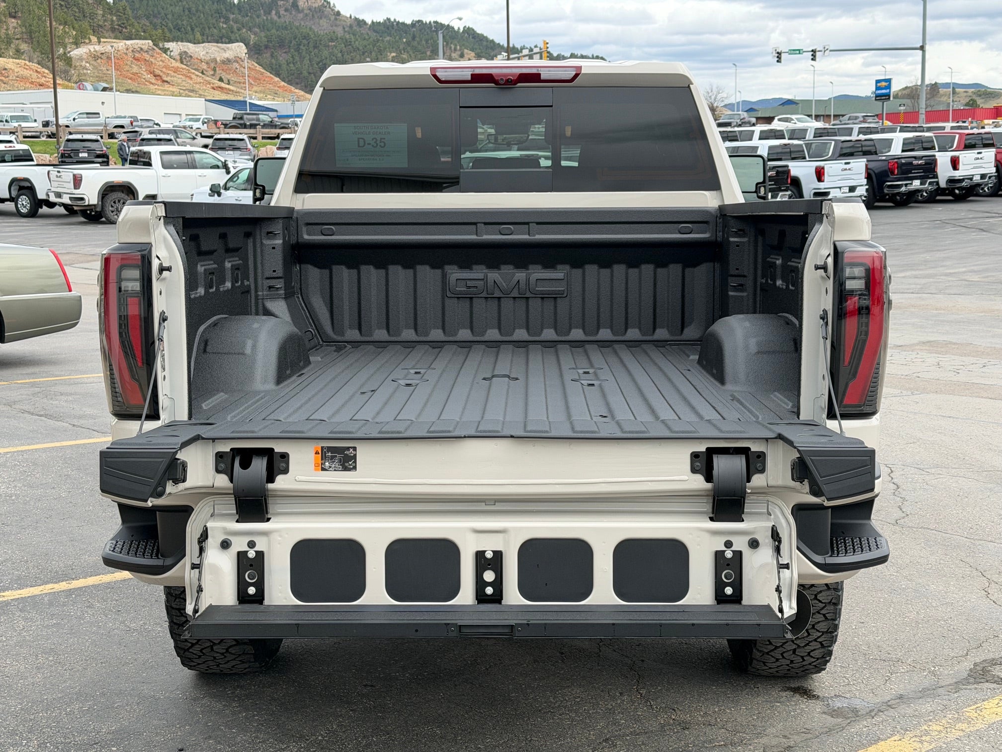 2026 GMC Sierra 2500 HD AT4