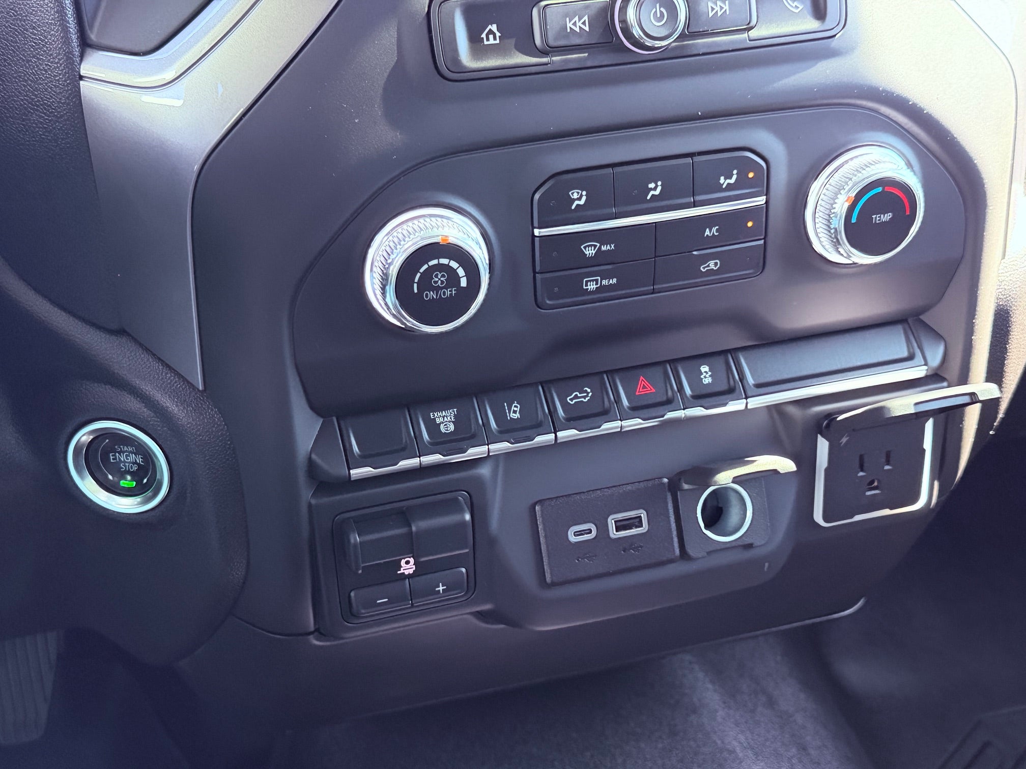 2025 GMC Sierra 3500 HD Pro