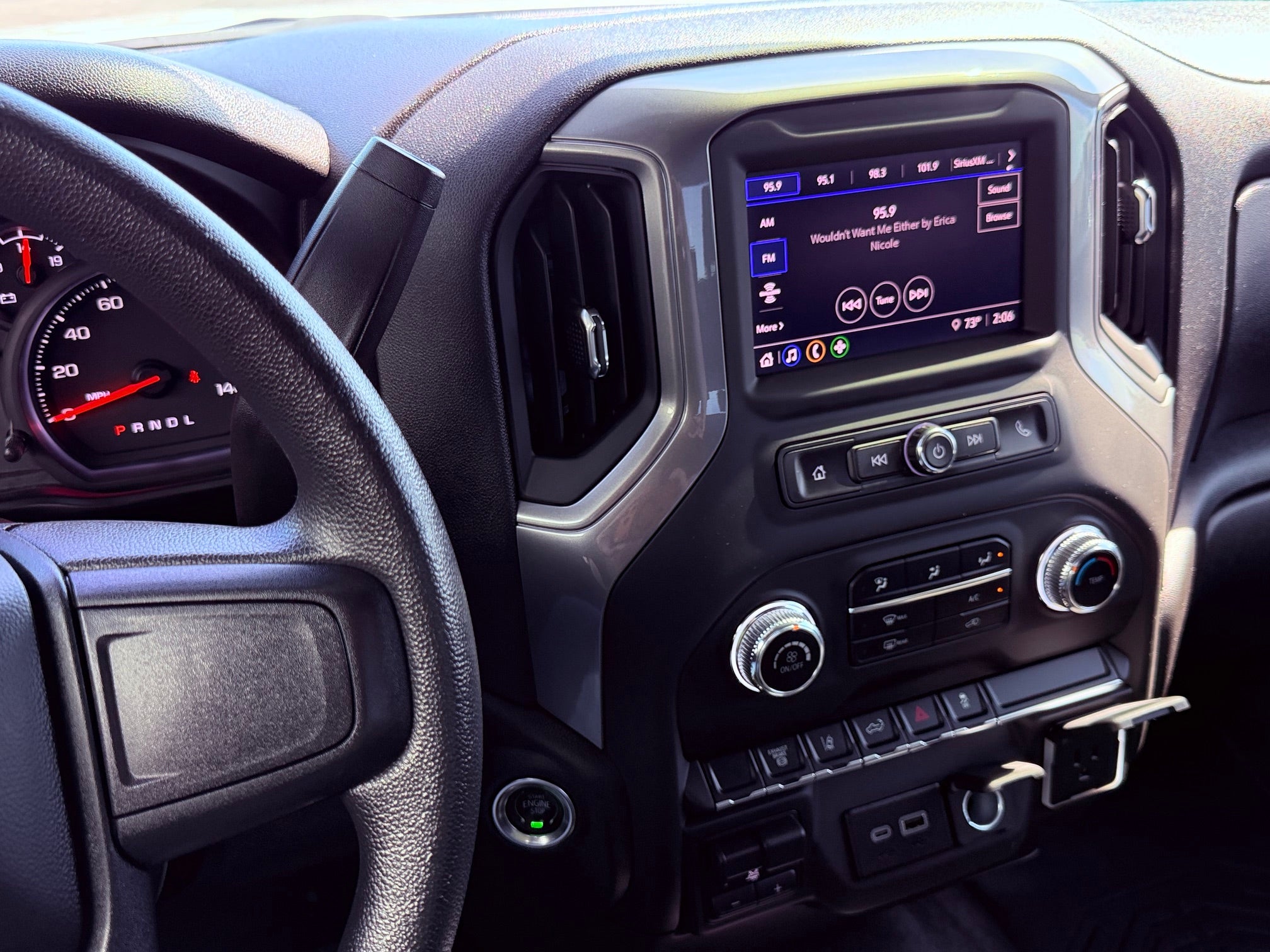 2025 GMC Sierra 3500 HD Pro