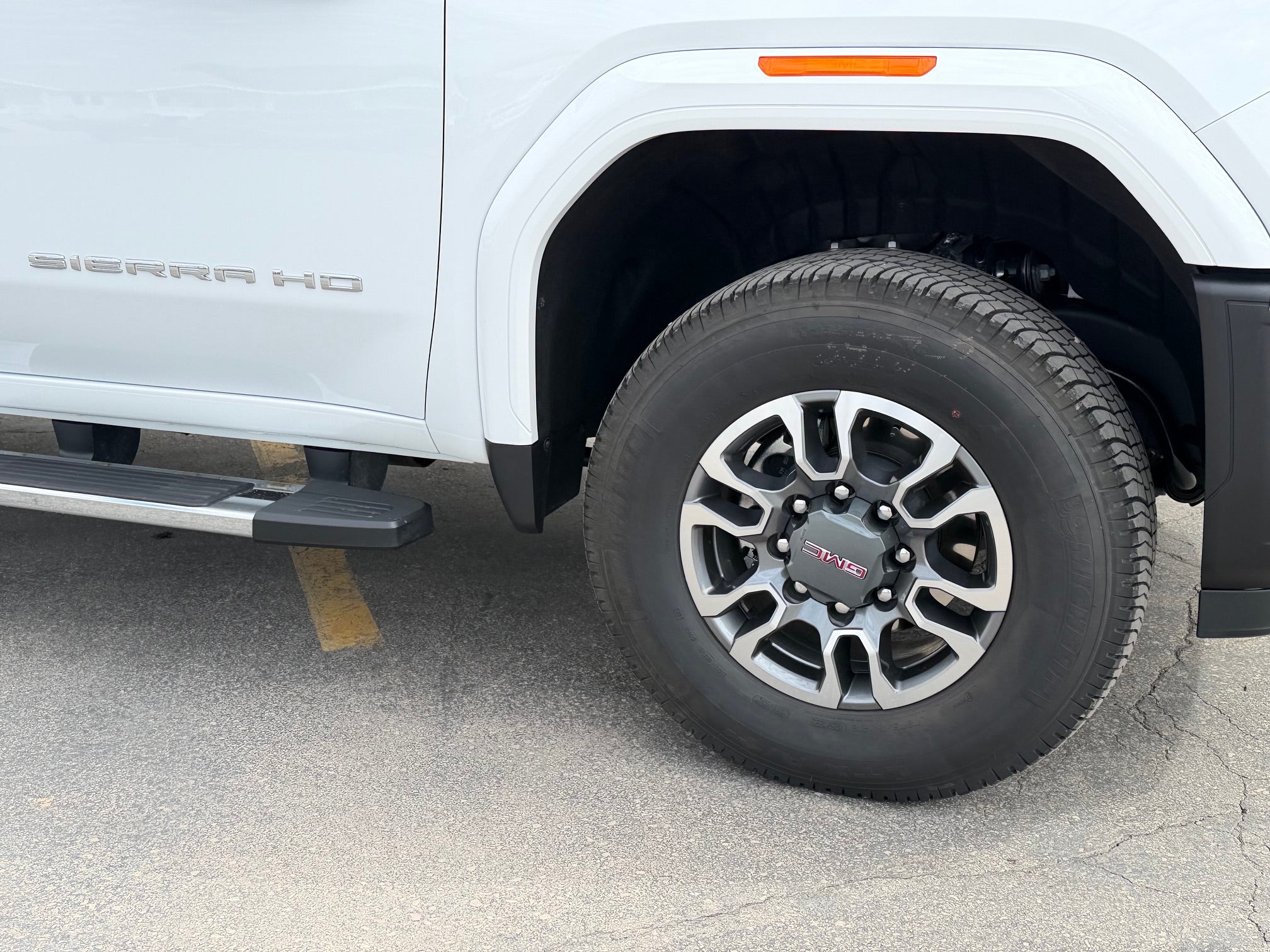 2026 GMC Sierra 3500 HD Crew Cab Long Box 4-Wheel Drive SLE