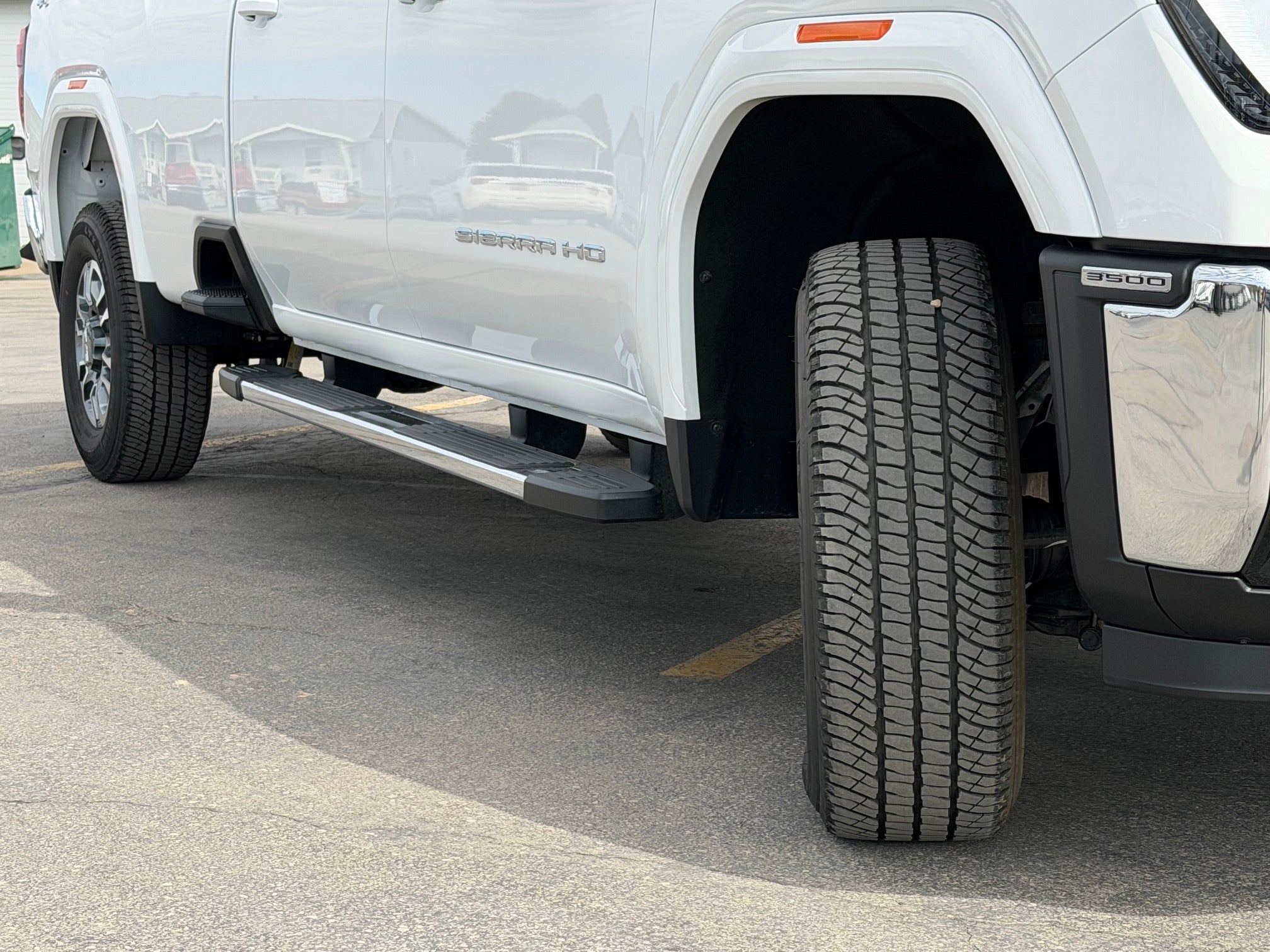 2026 GMC Sierra 3500 HD Crew Cab Long Box 4-Wheel Drive SLE