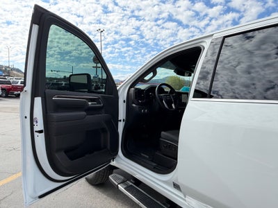 2026 GMC Sierra 3500 HD Crew Cab Long Box 4-Wheel Drive SLE