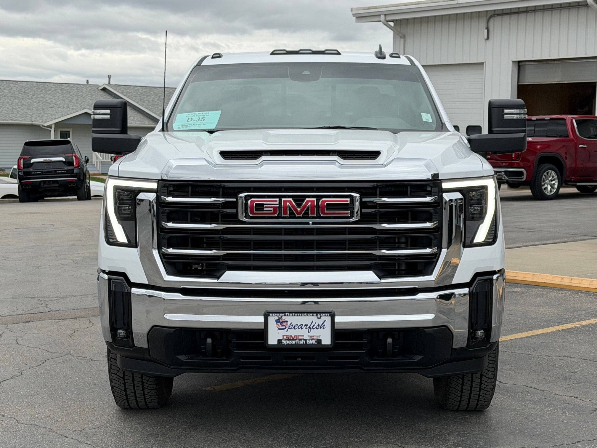 2026 GMC Sierra 3500 HD Crew Cab Long Box 4-Wheel Drive SLE