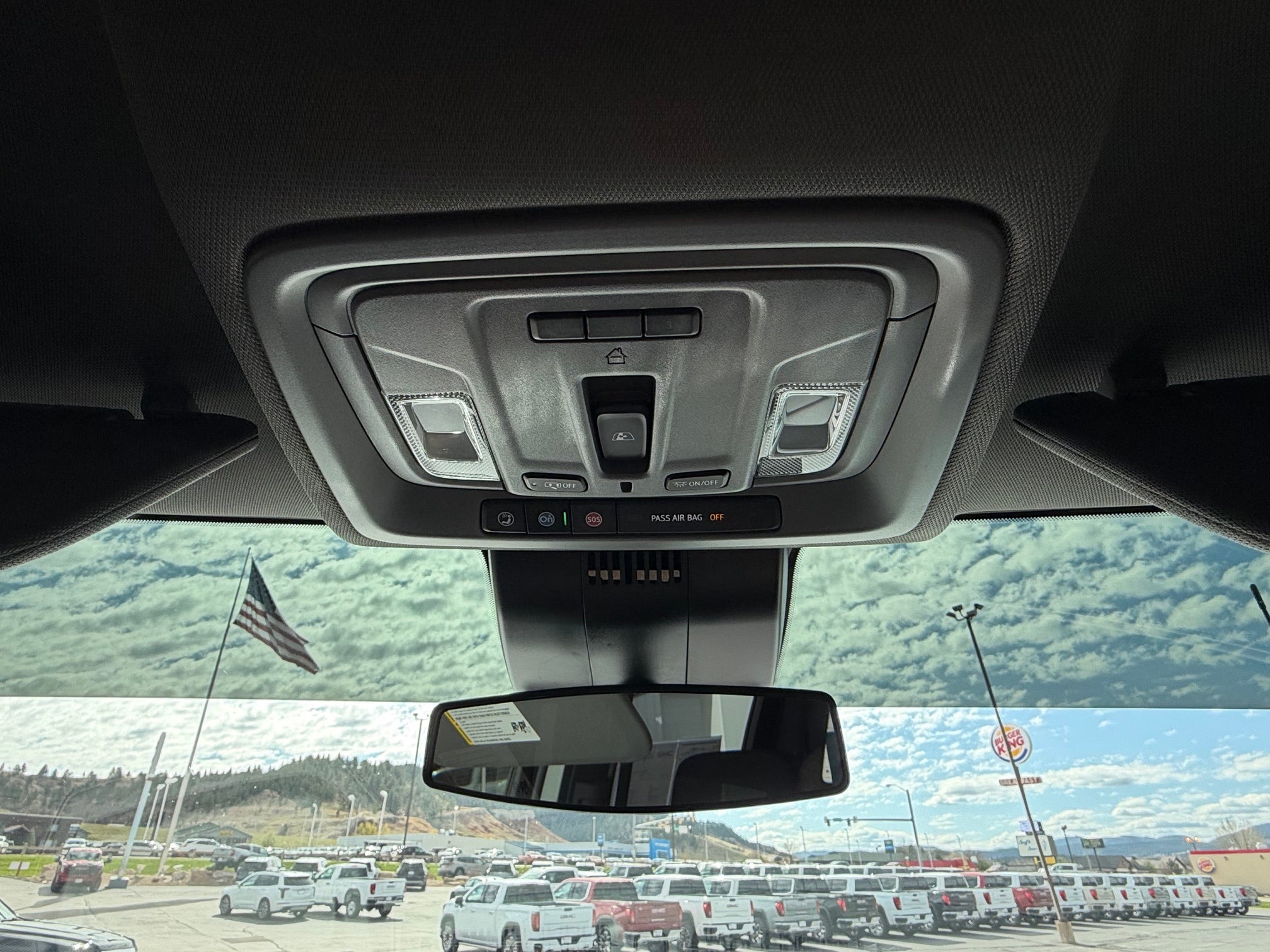 2026 GMC Sierra 3500 HD Crew Cab Long Box 4-Wheel Drive SLE