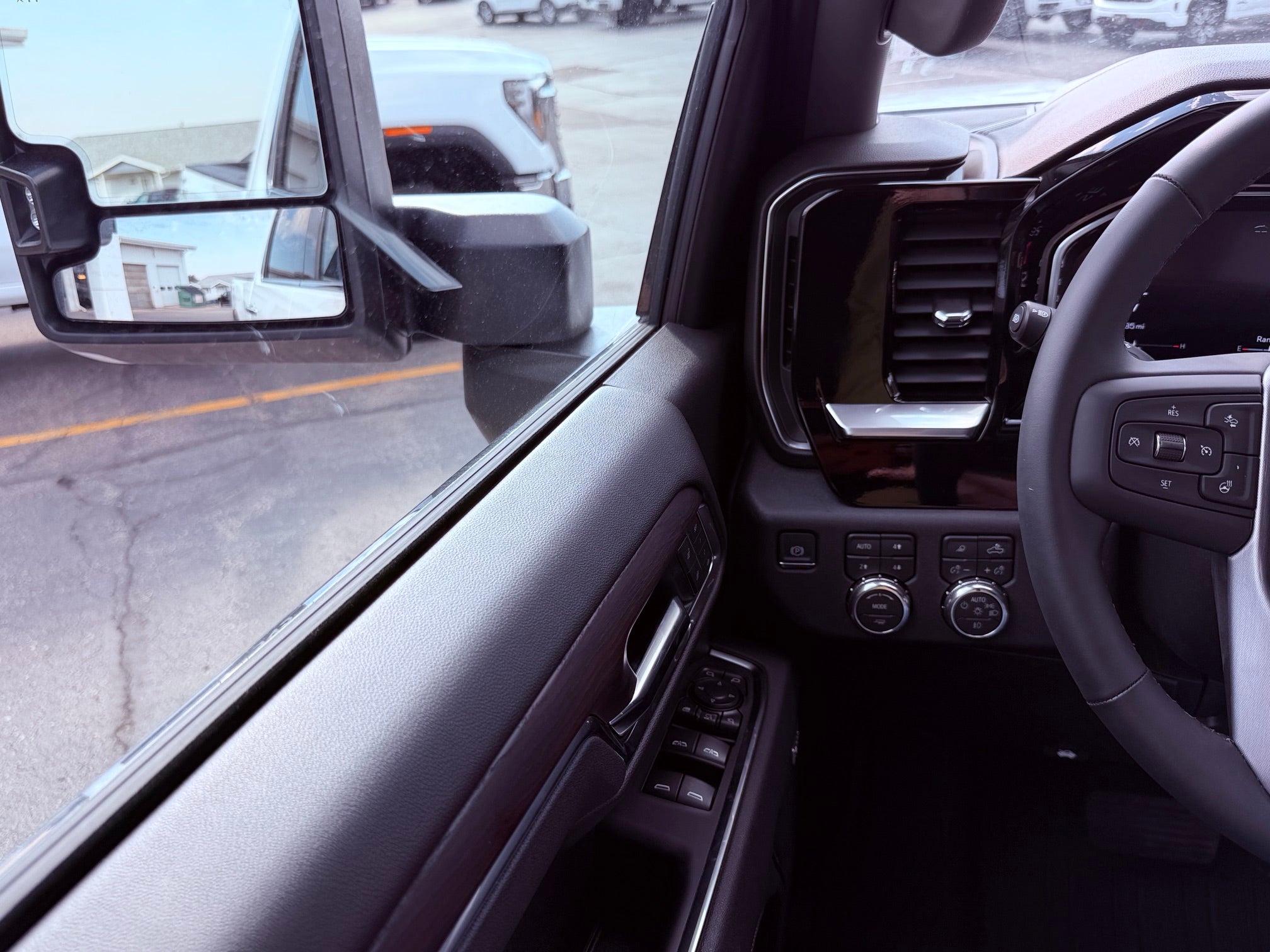 2026 GMC Sierra 3500 HD SLT