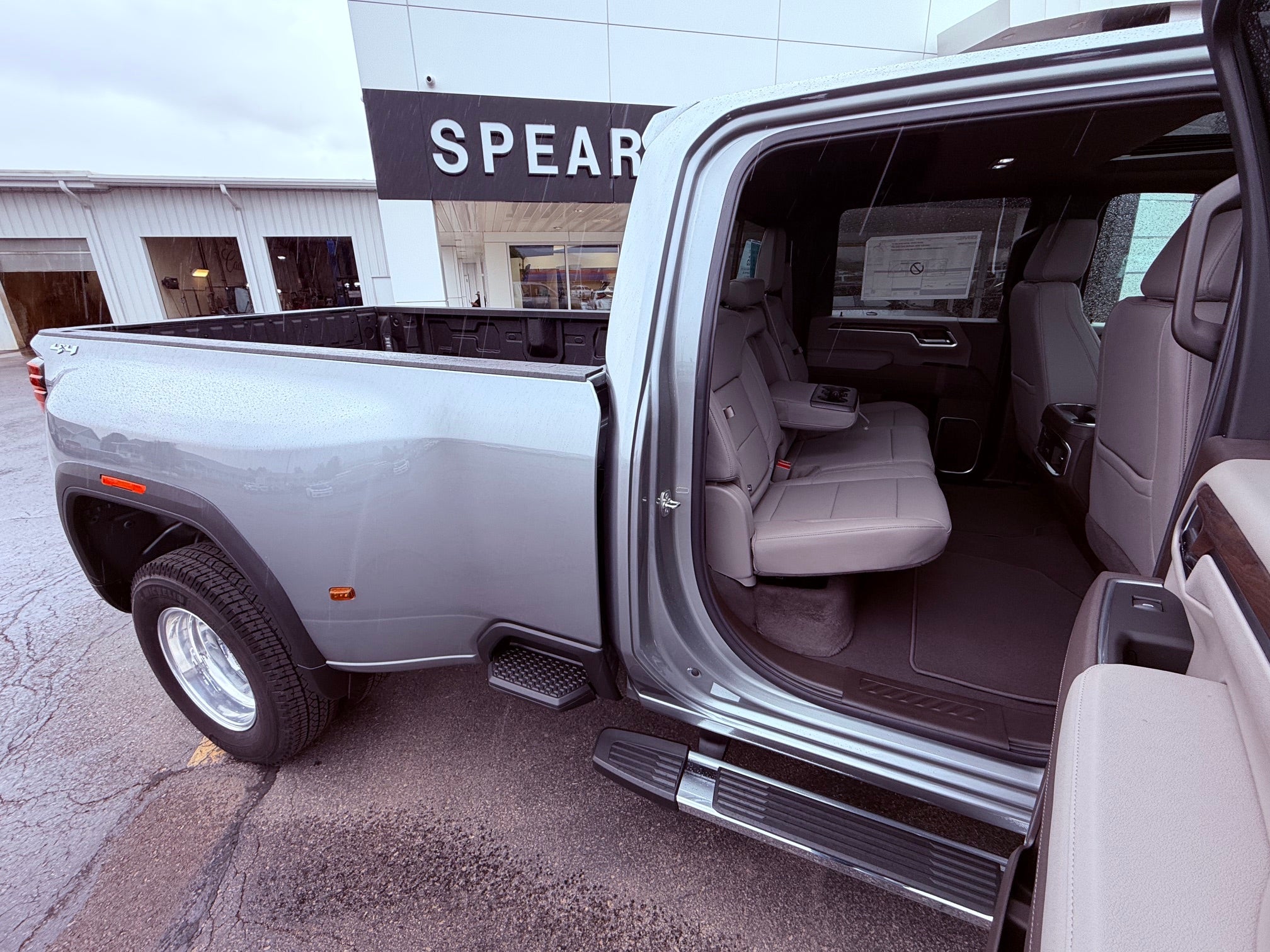 2026 GMC Sierra 3500 HD SLT DRW