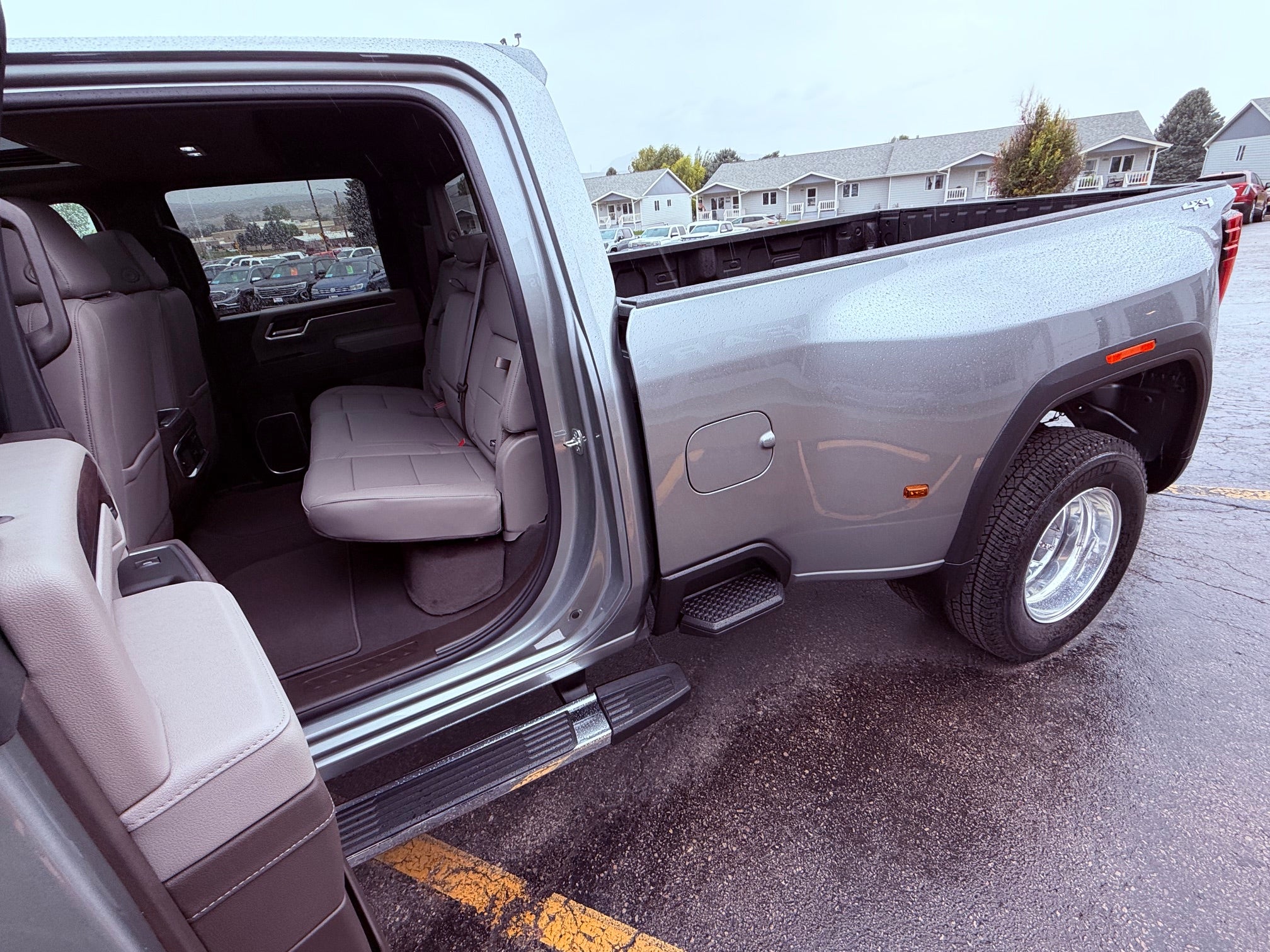 2026 GMC Sierra 3500 HD SLT DRW