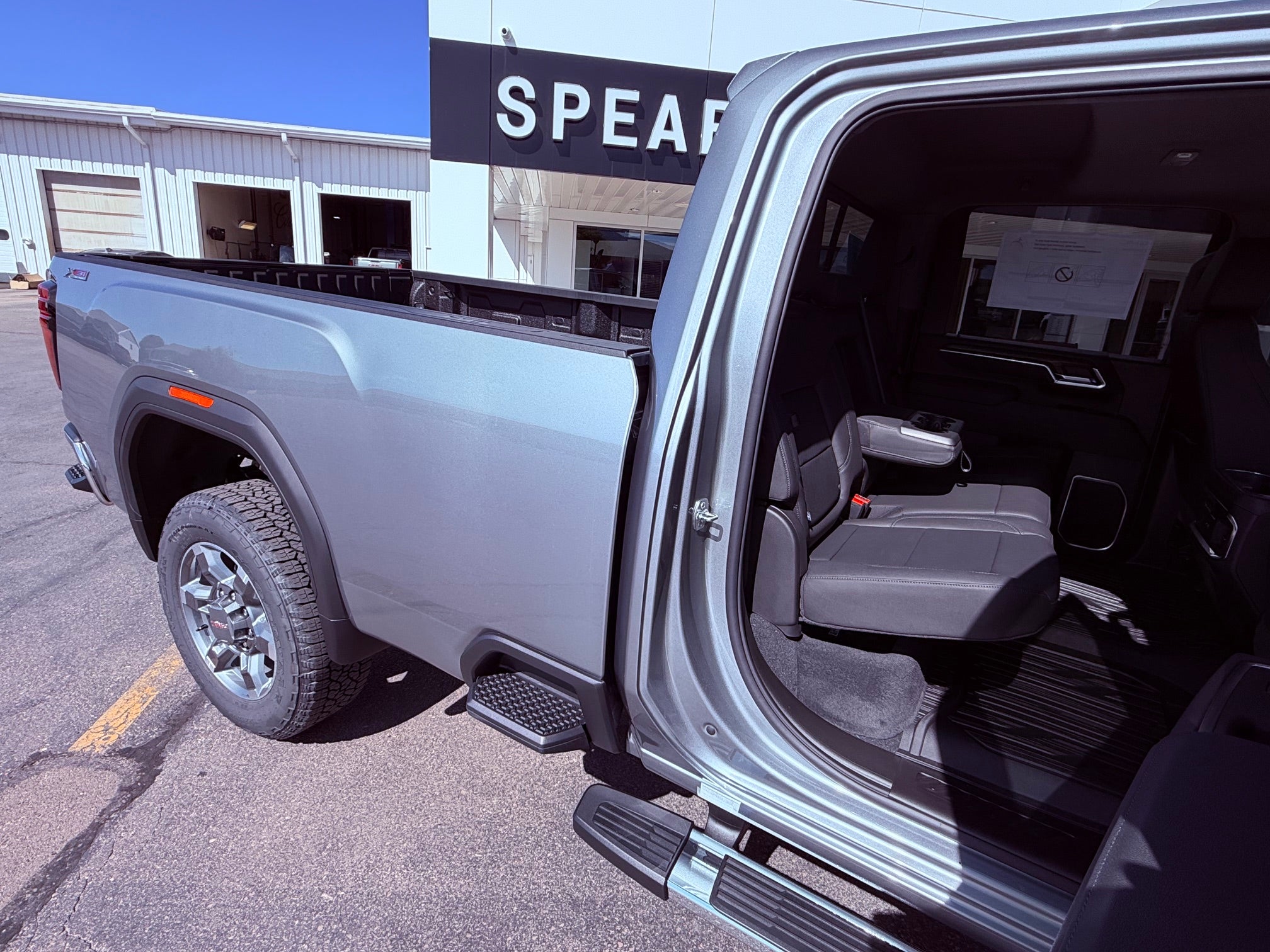 2026 GMC Sierra 3500 HD SLT