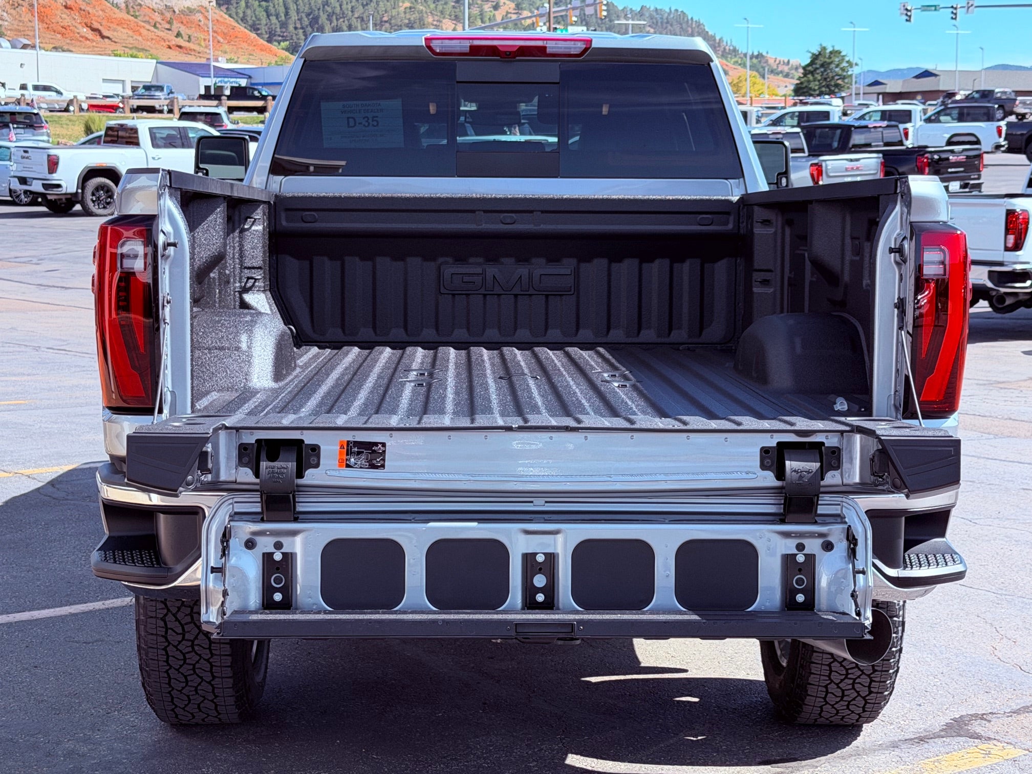 2026 GMC Sierra 3500 HD SLT