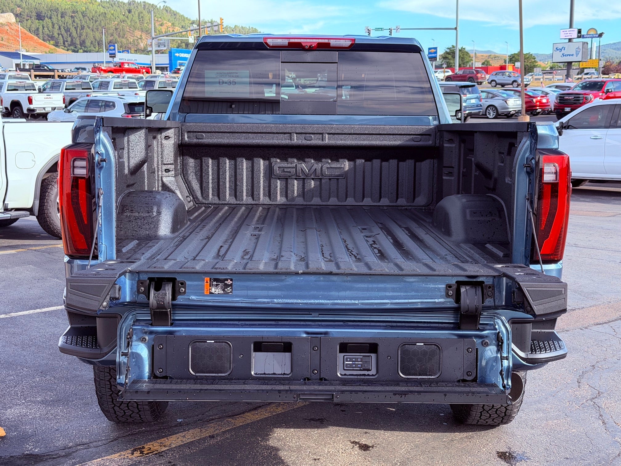 2026 GMC Sierra 3500 HD Denali Ultimate