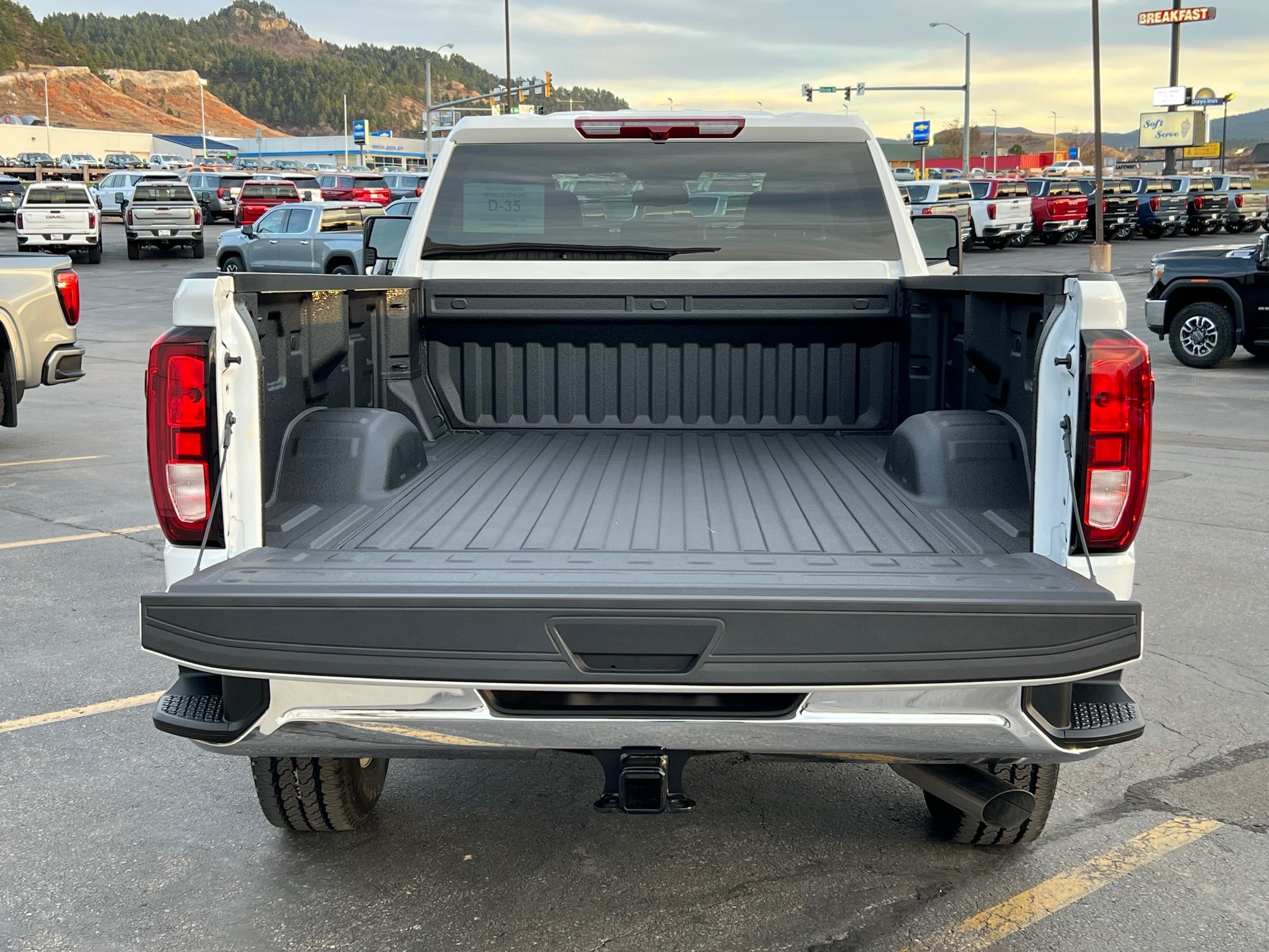 2026 GMC Sierra 2500 HD Pro