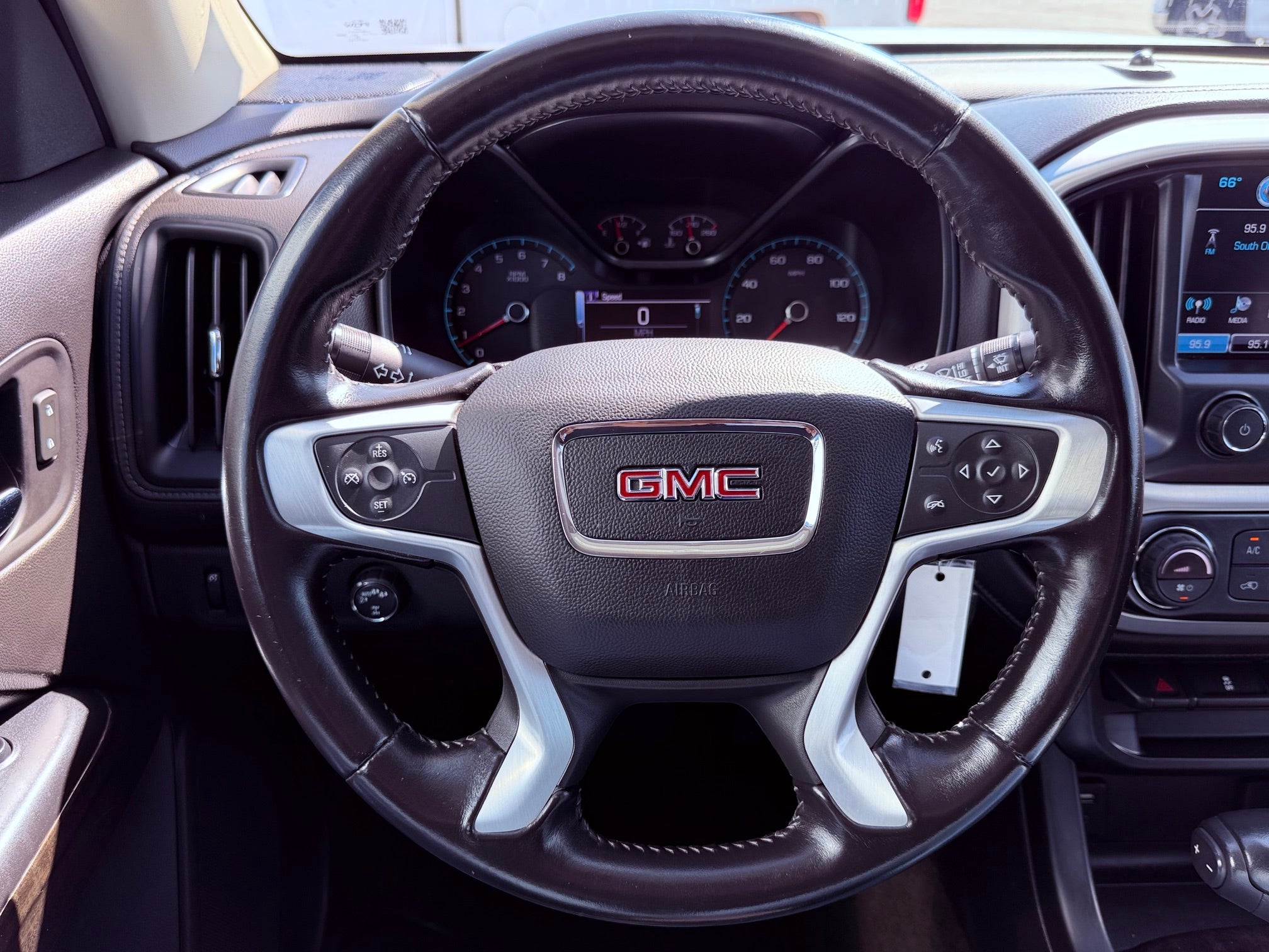 2018 GMC Canyon 4WD SLE