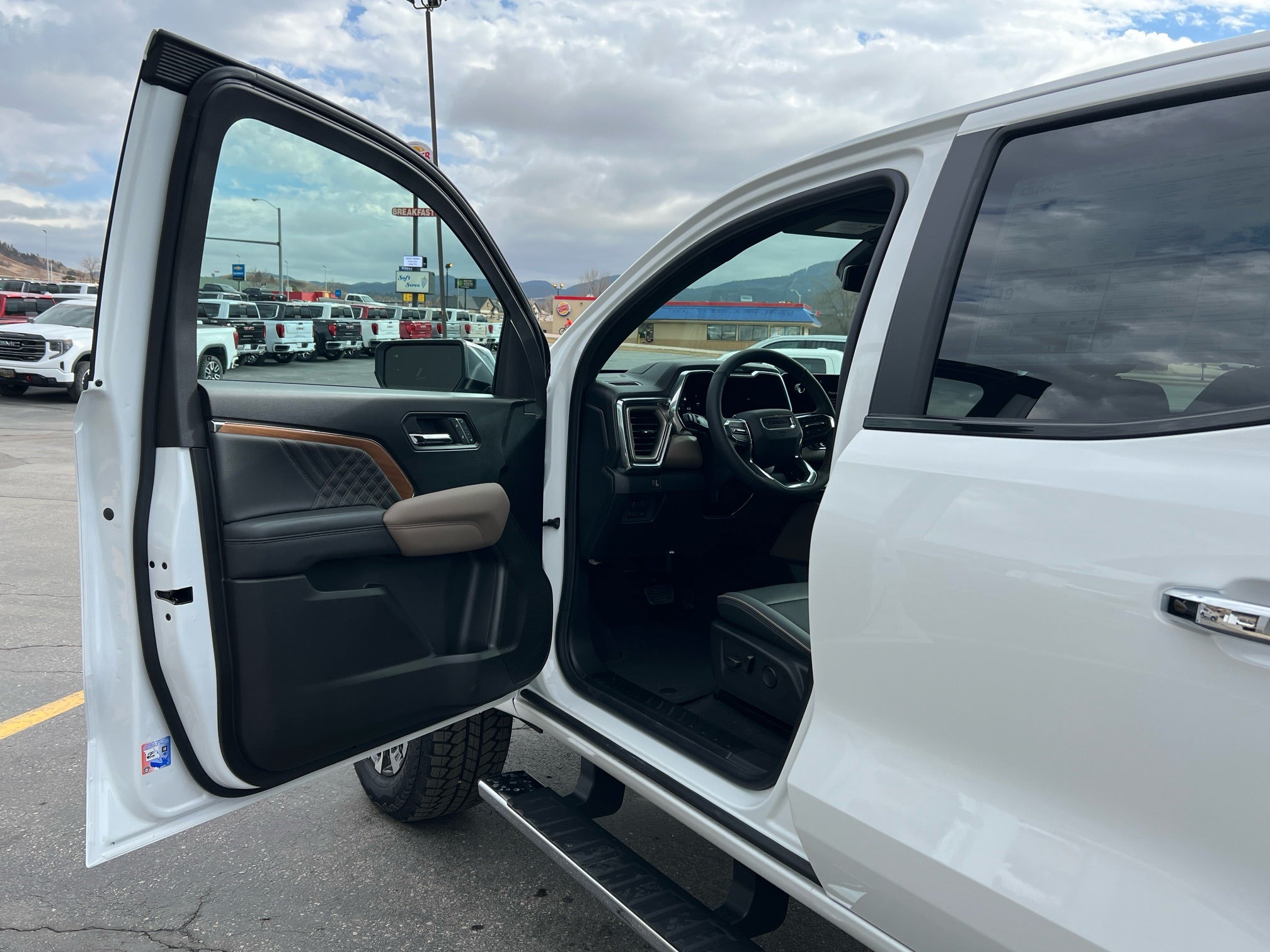 2026 GMC Canyon Denali