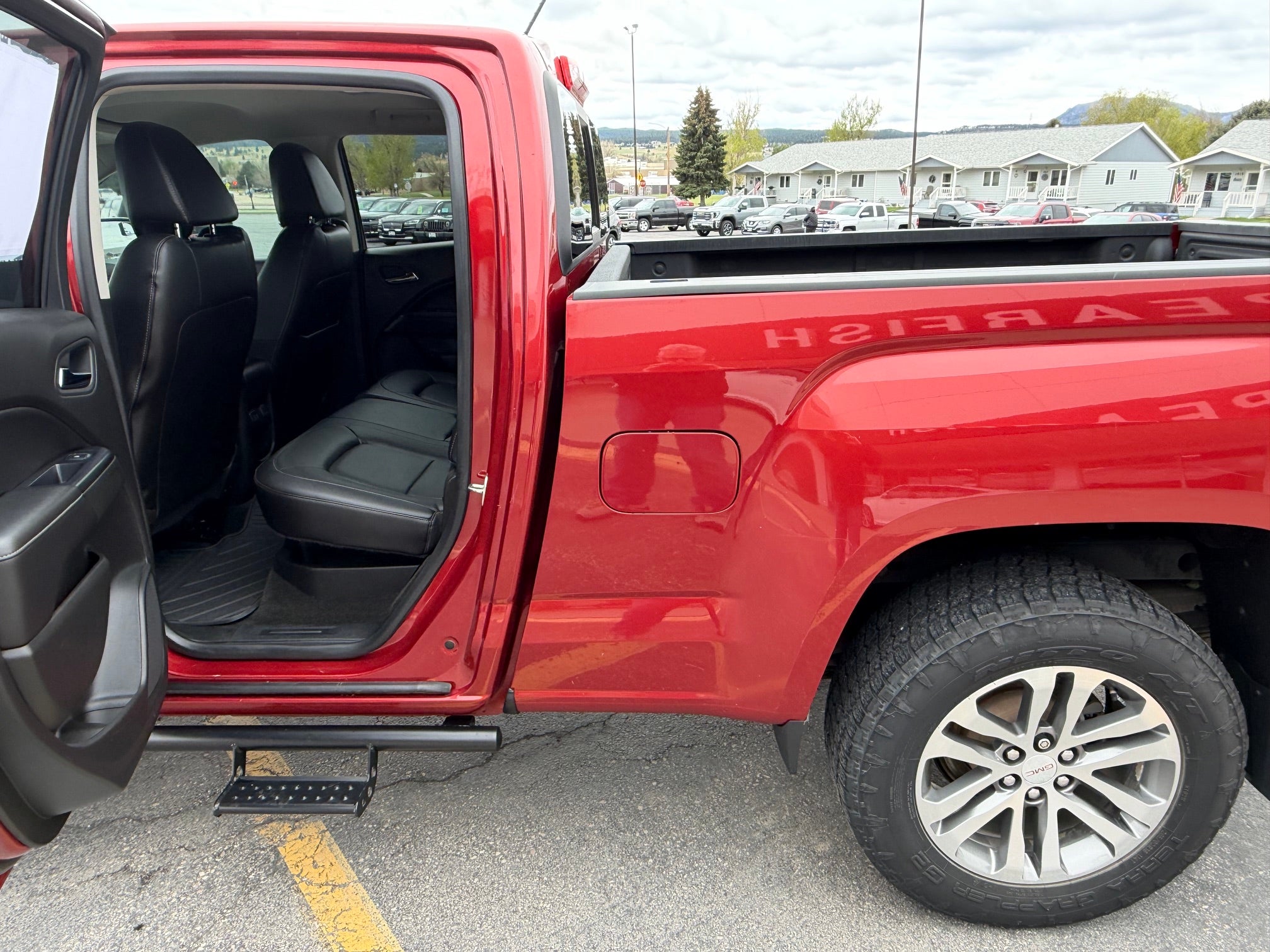2016 GMC Canyon Crew Cab Long Box 4-Wheel Drive SLT