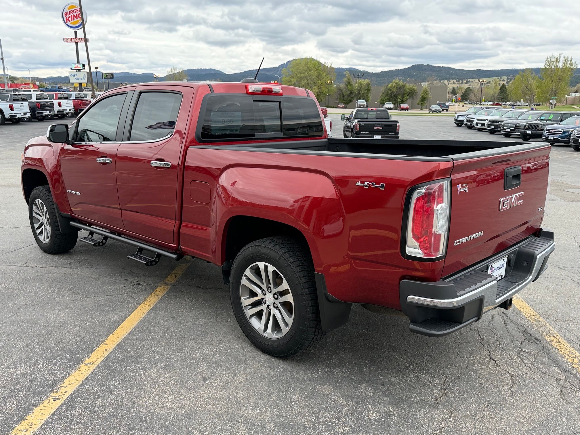2016 GMC Canyon Crew Cab Long Box 4-Wheel Drive SLT