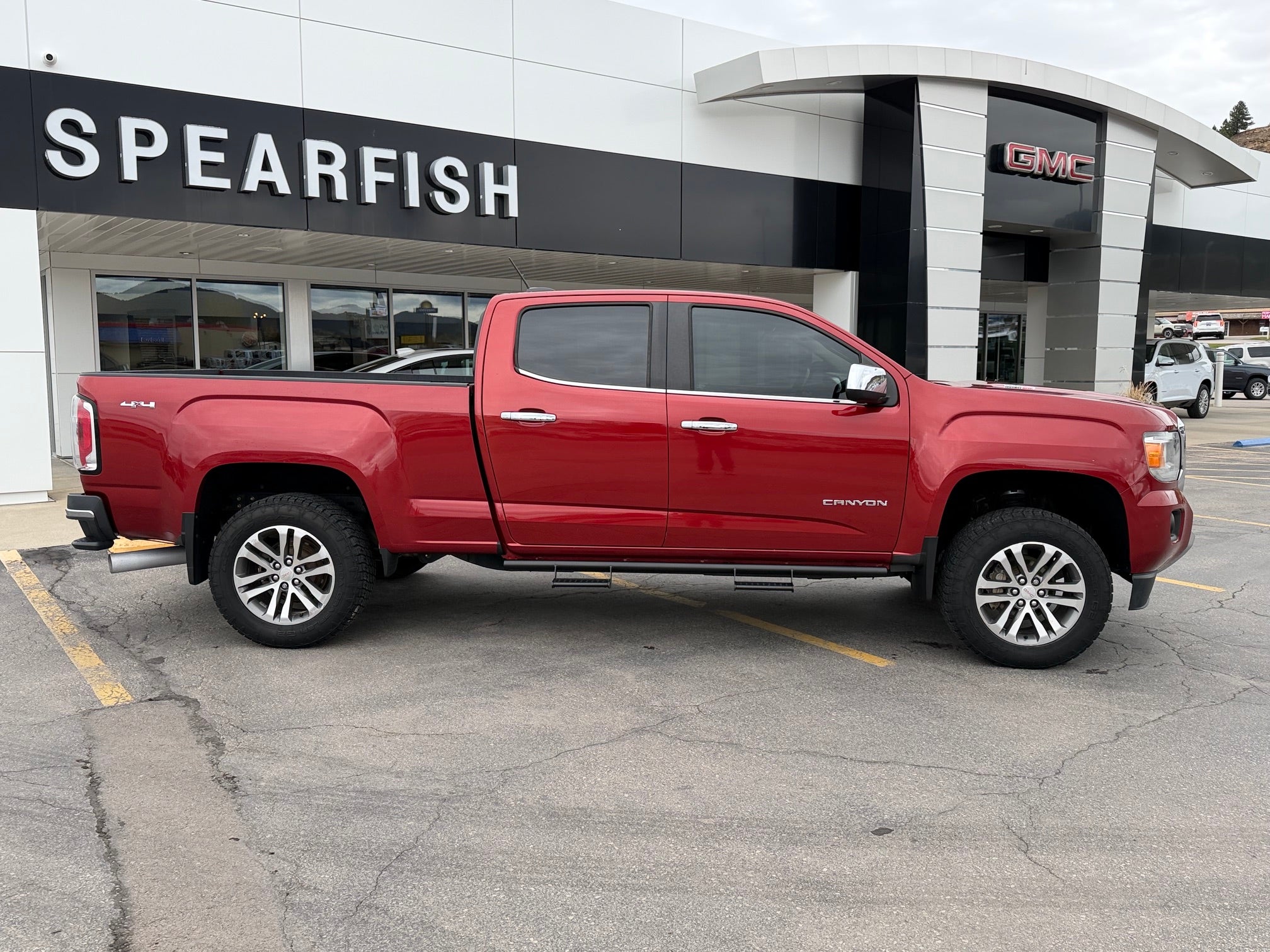 2016 GMC Canyon Crew Cab Long Box 4-Wheel Drive SLT