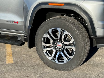 2024 GMC Canyon Crew Cab Short Box 4-Wheel Drive AT4