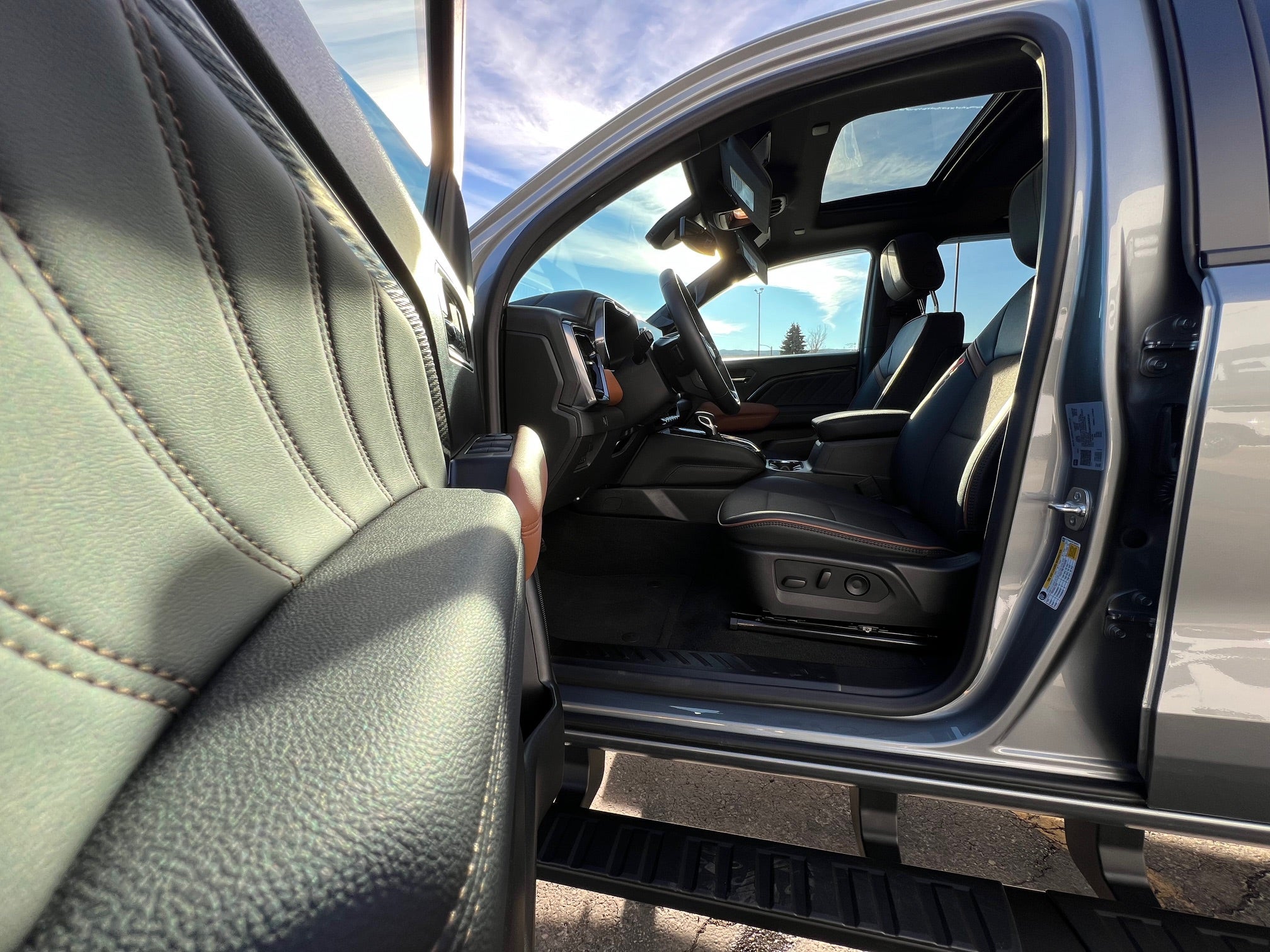 2024 GMC Canyon Crew Cab Short Box 4-Wheel Drive AT4