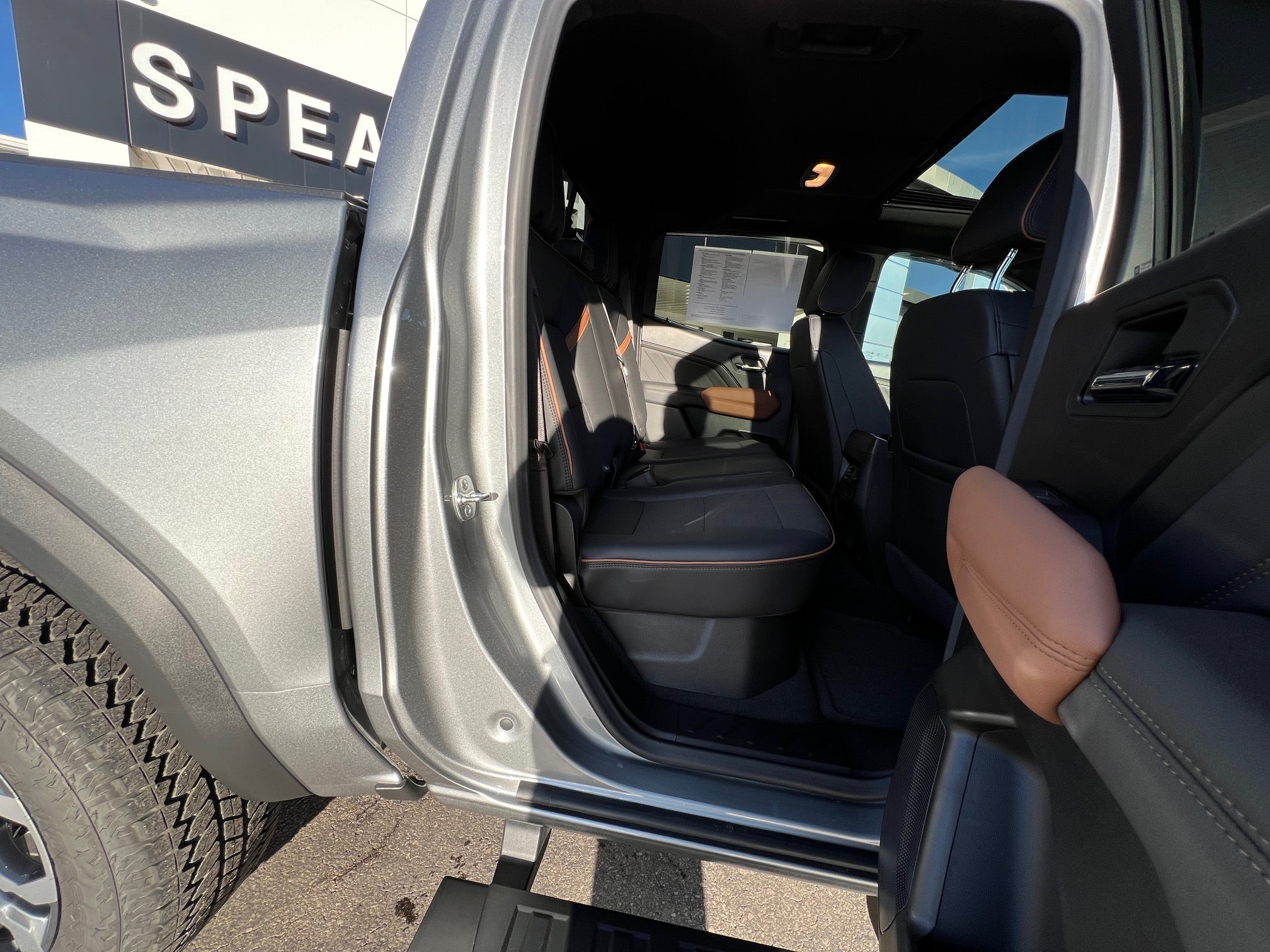 2024 GMC Canyon Crew Cab Short Box 4-Wheel Drive AT4