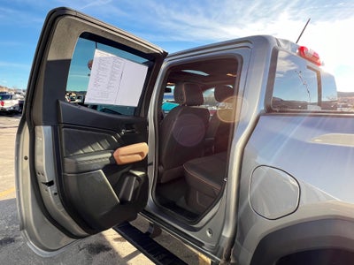 2024 GMC Canyon Crew Cab Short Box 4-Wheel Drive AT4