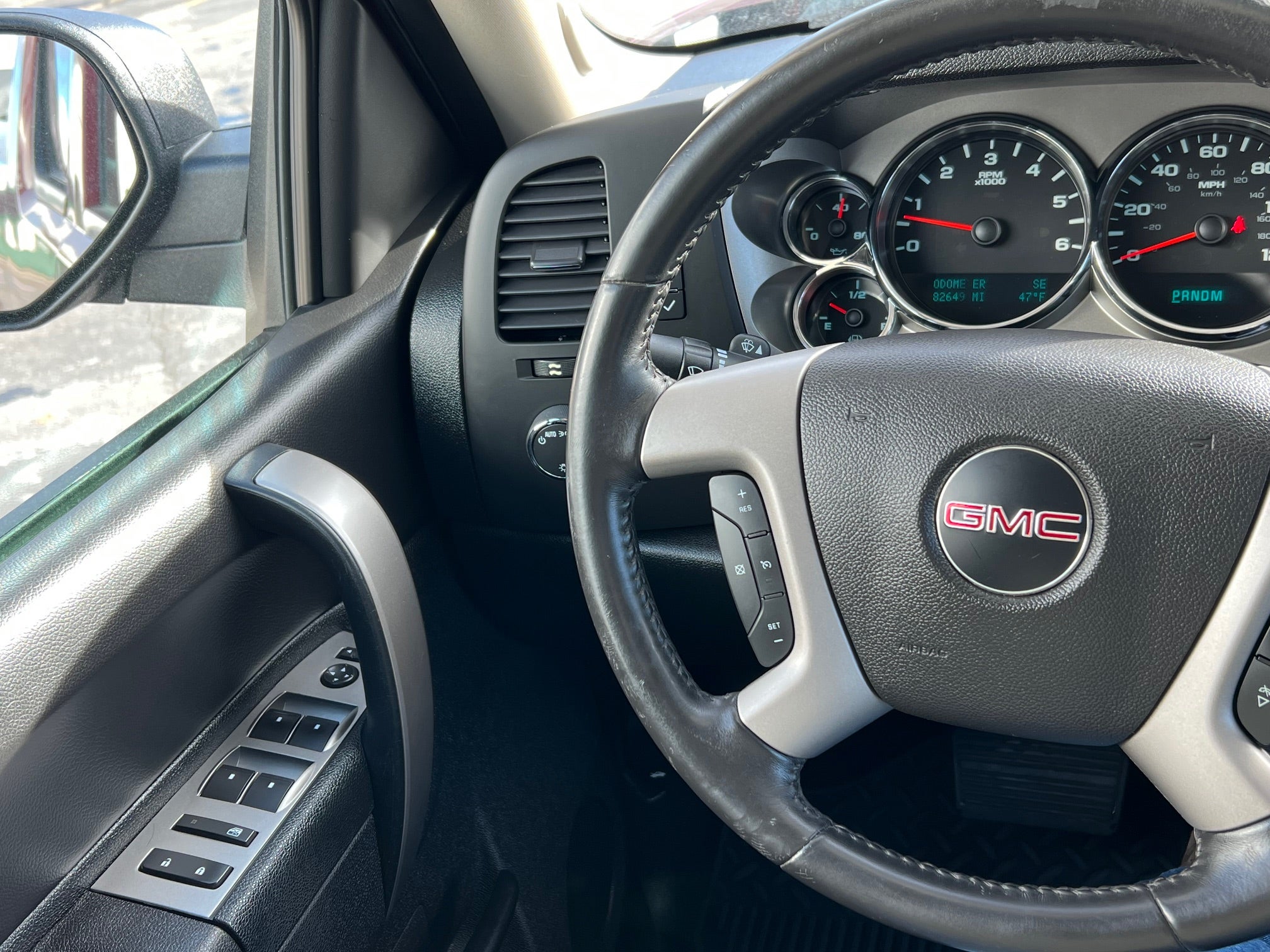 2013 GMC Sierra 1500 Extended Cab Standard Box 4-Wheel Drive SLE