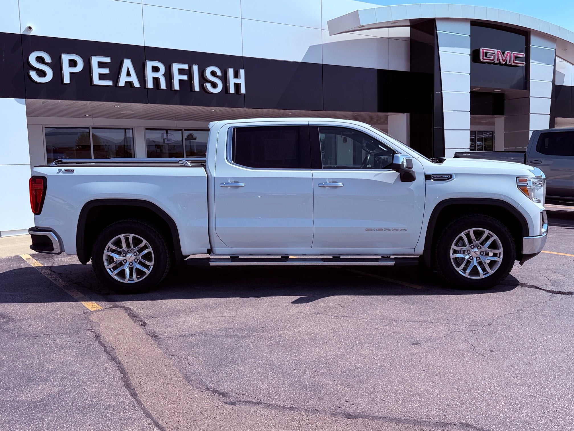 2021 GMC Sierra 1500 SLT