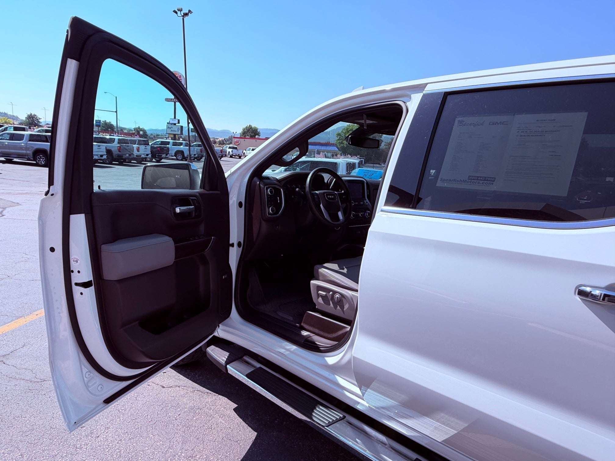 2021 GMC Sierra 1500 SLT