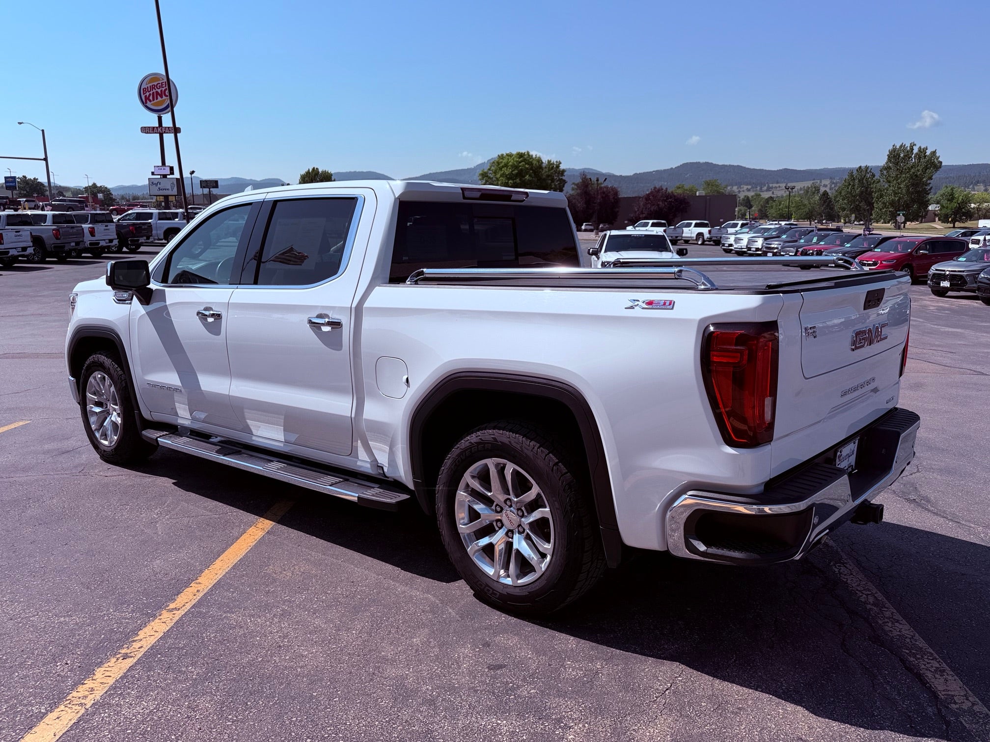 2021 GMC Sierra 1500 SLT