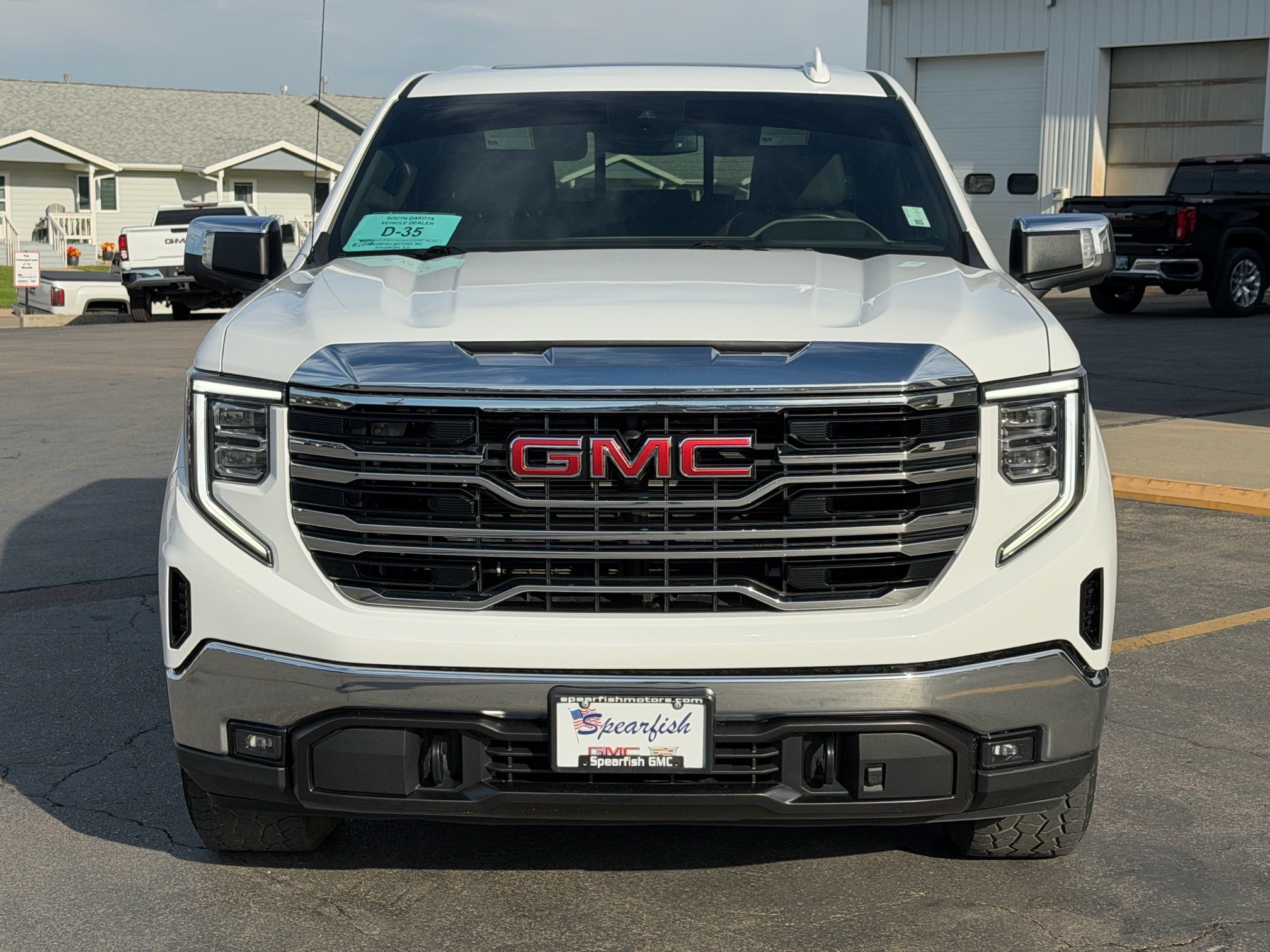 2023 GMC Sierra 1500 SLT