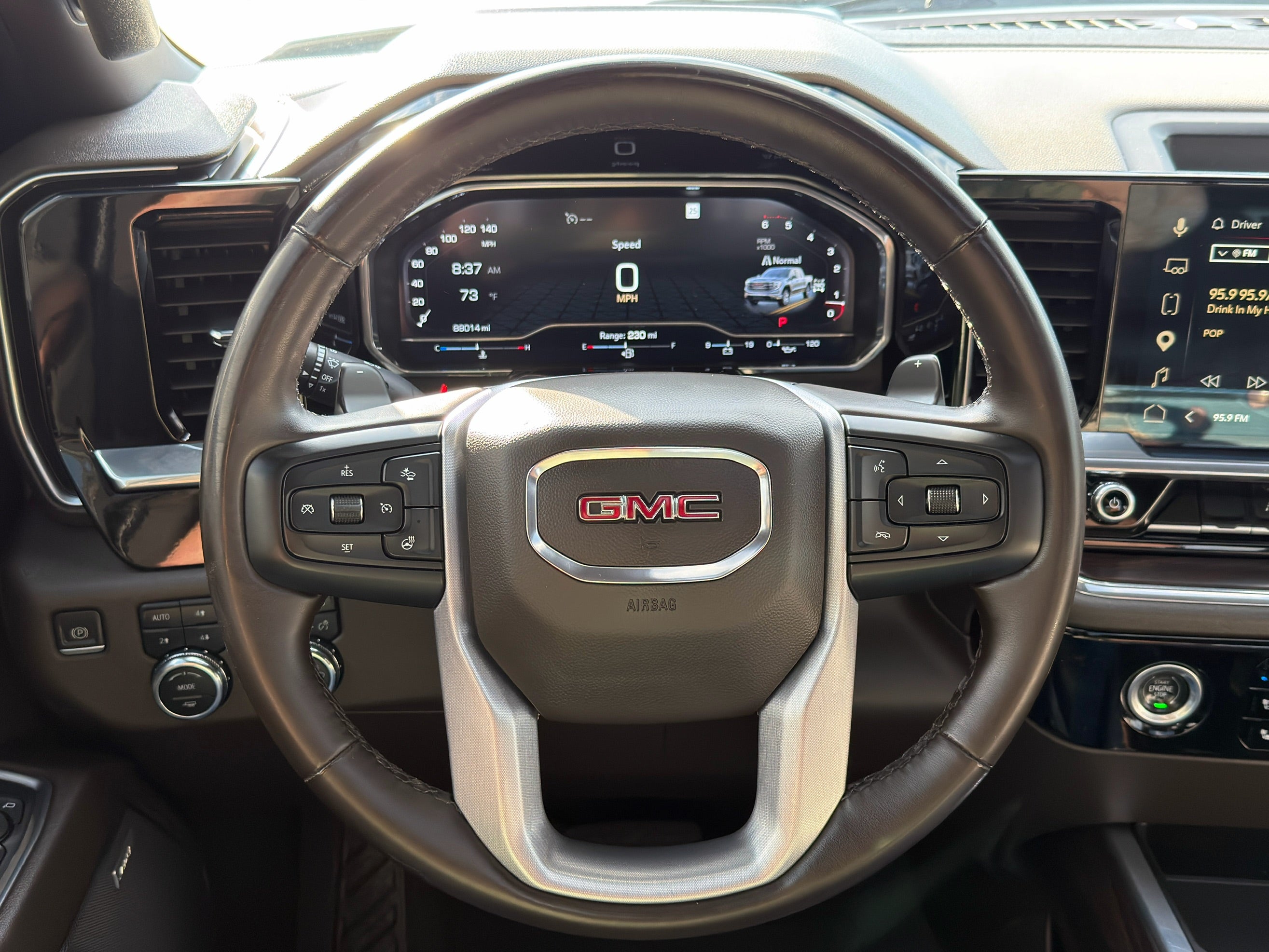 2023 GMC Sierra 1500 SLT