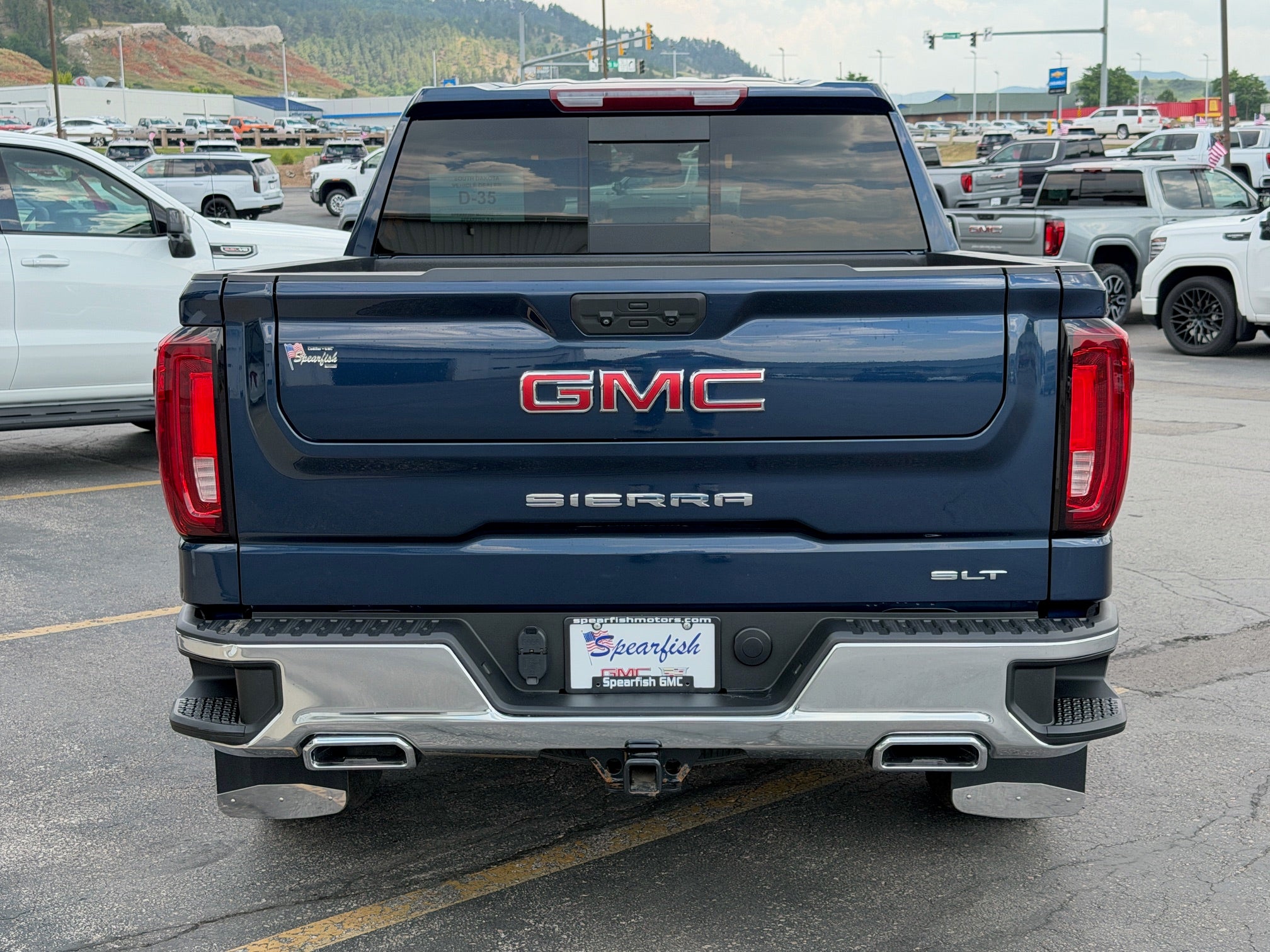 2023 GMC Sierra 1500 SLT