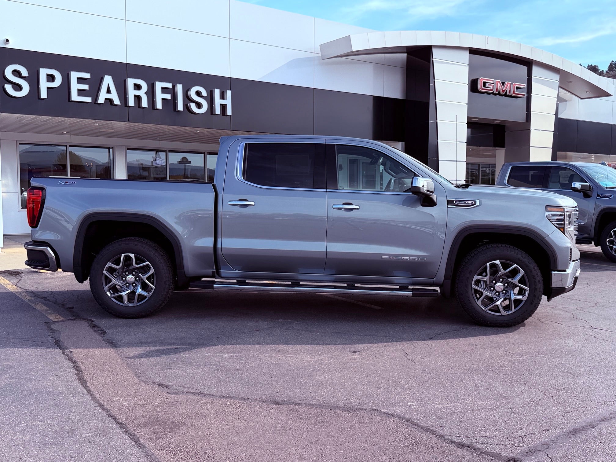 2026 GMC Sierra 1500 SLT