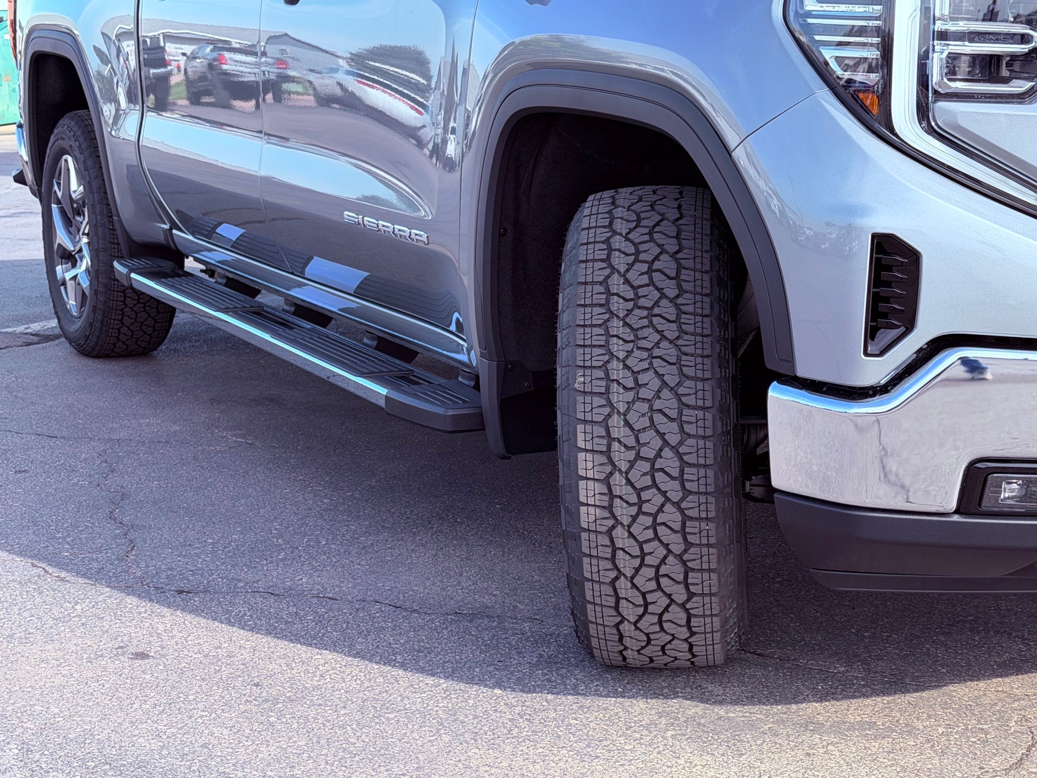 2026 GMC Sierra 1500 SLT