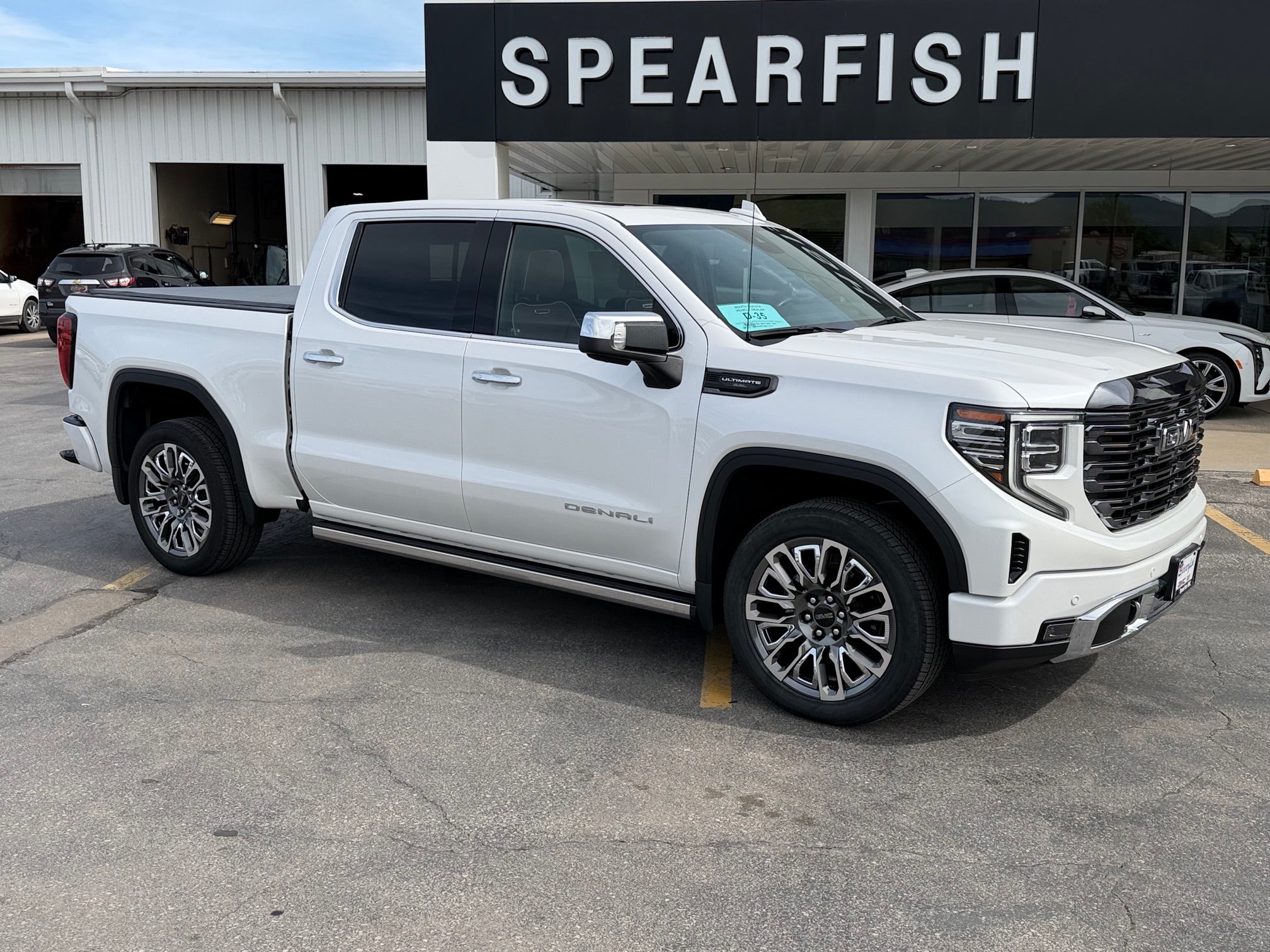 2024 GMC Sierra 4WD Crew Cab Short Box Denali Ultimate's photo