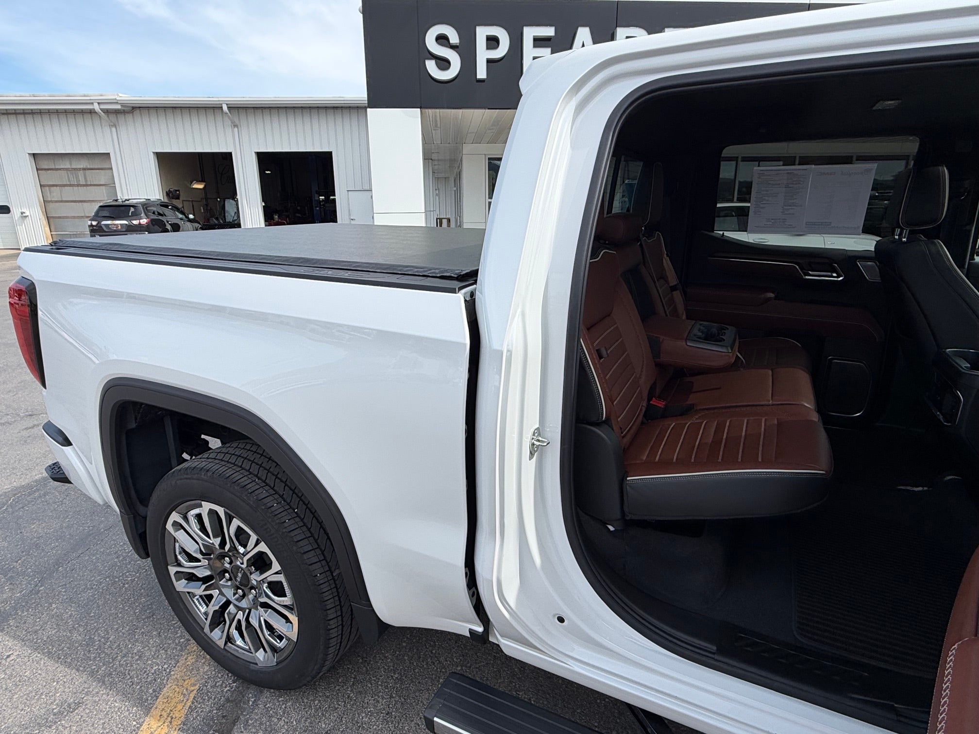 2024 GMC Sierra 1500 Crew Cab Short Box 4-Wheel Drive Denali Ultimate