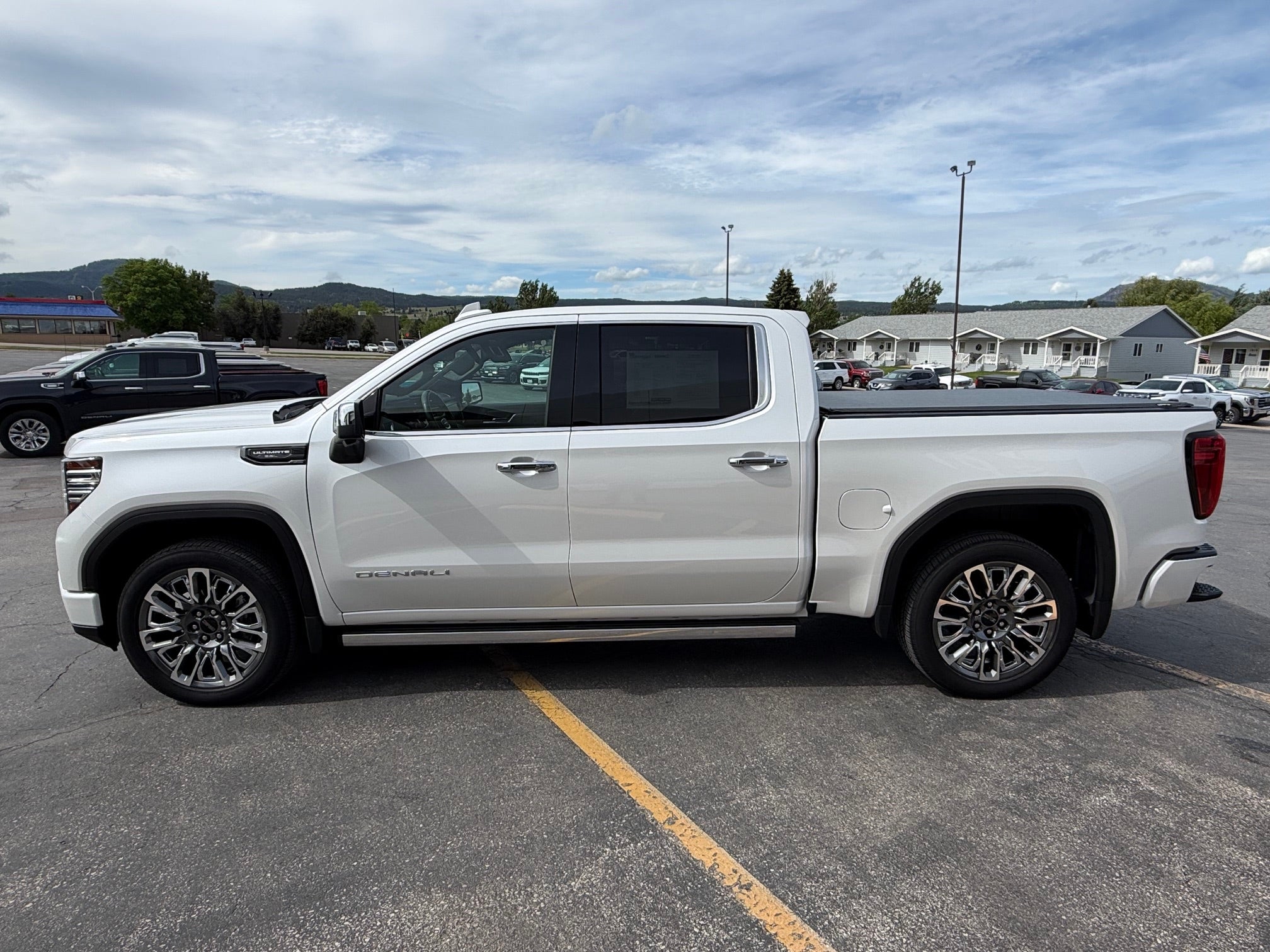 2024 GMC Sierra 1500 Crew Cab Short Box 4-Wheel Drive Denali Ultimate