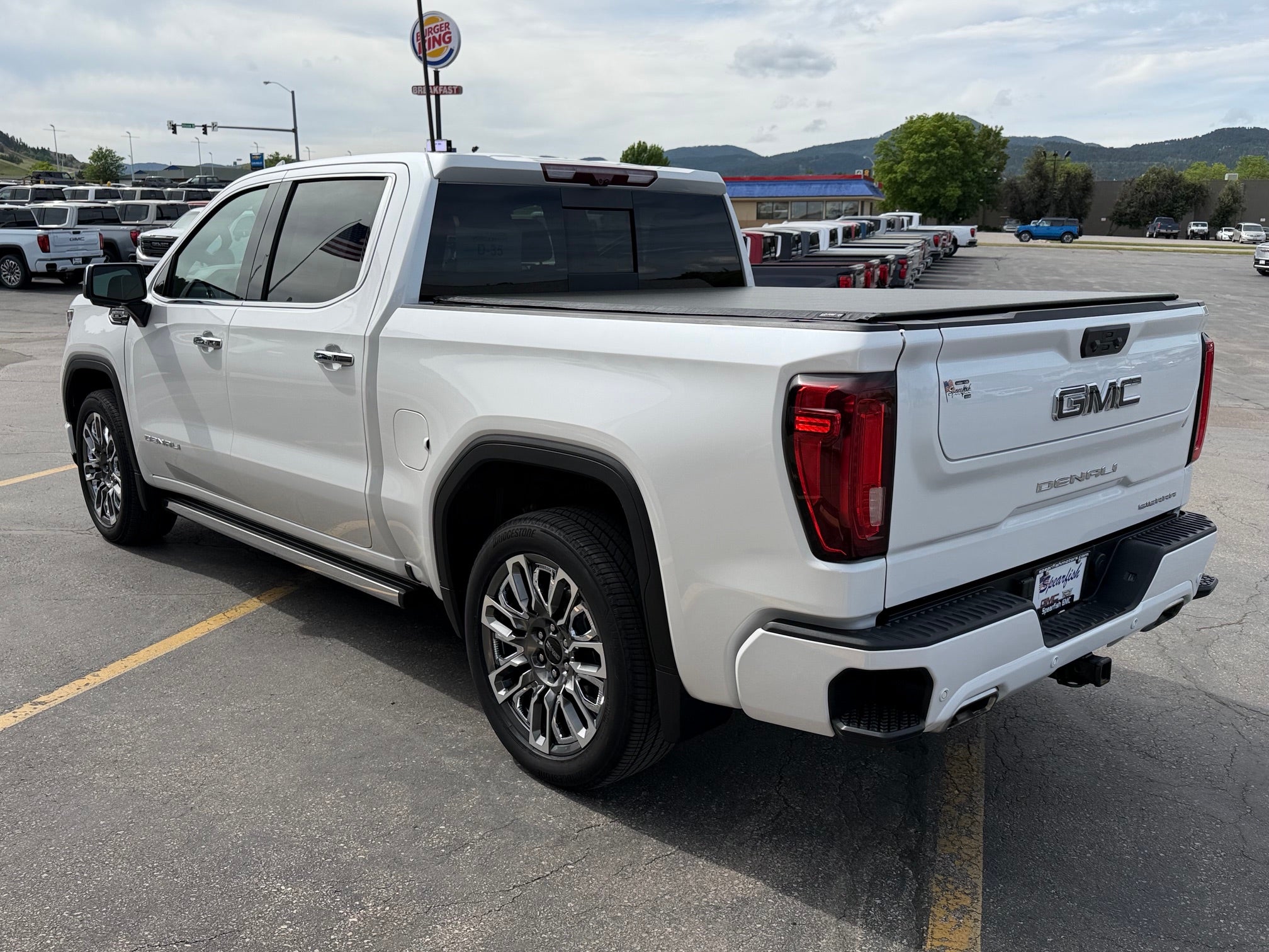 2024 GMC Sierra 1500 Crew Cab Short Box 4-Wheel Drive Denali Ultimate