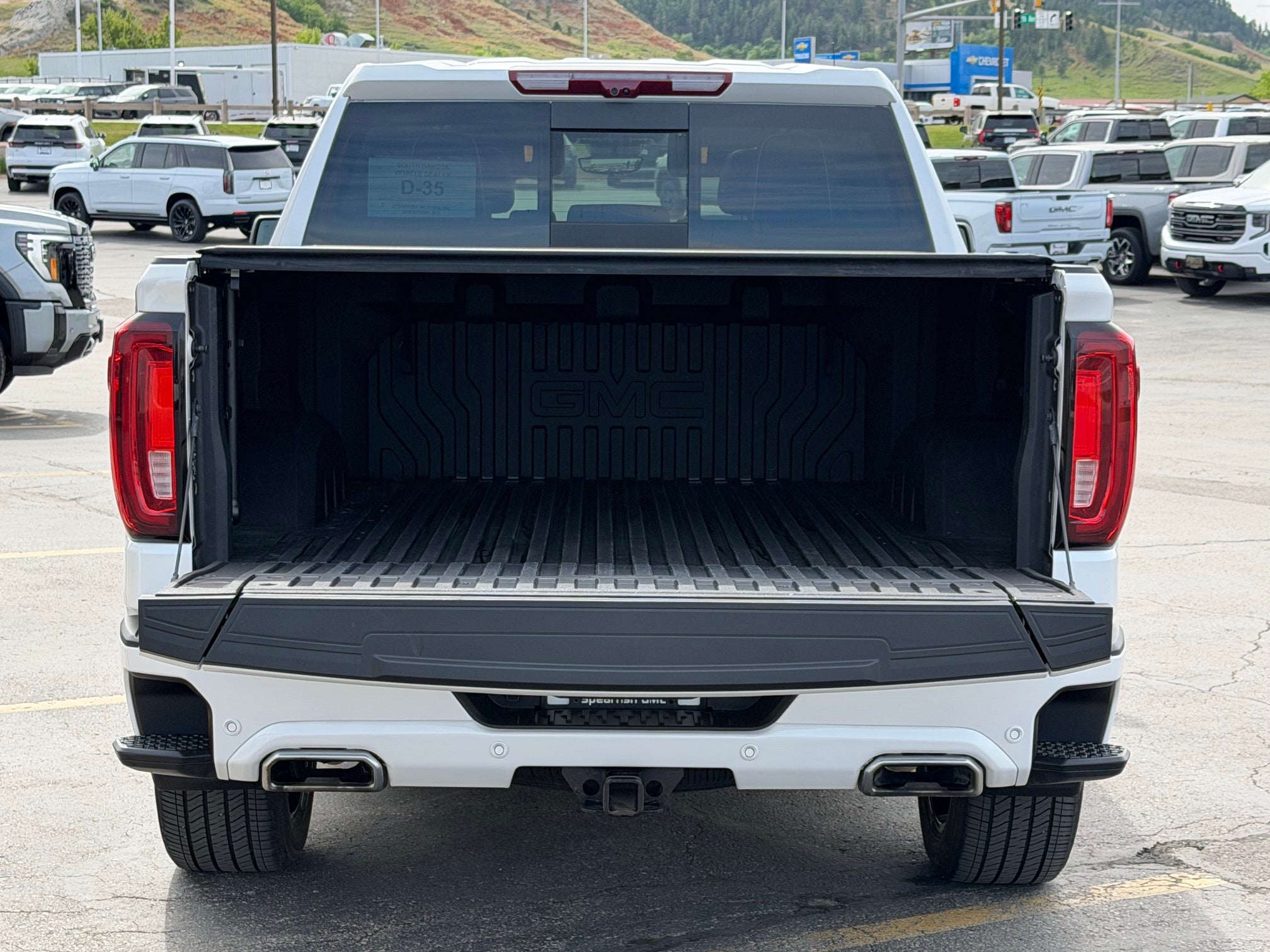 2024 GMC Sierra 1500 Crew Cab Short Box 4-Wheel Drive Denali Ultimate