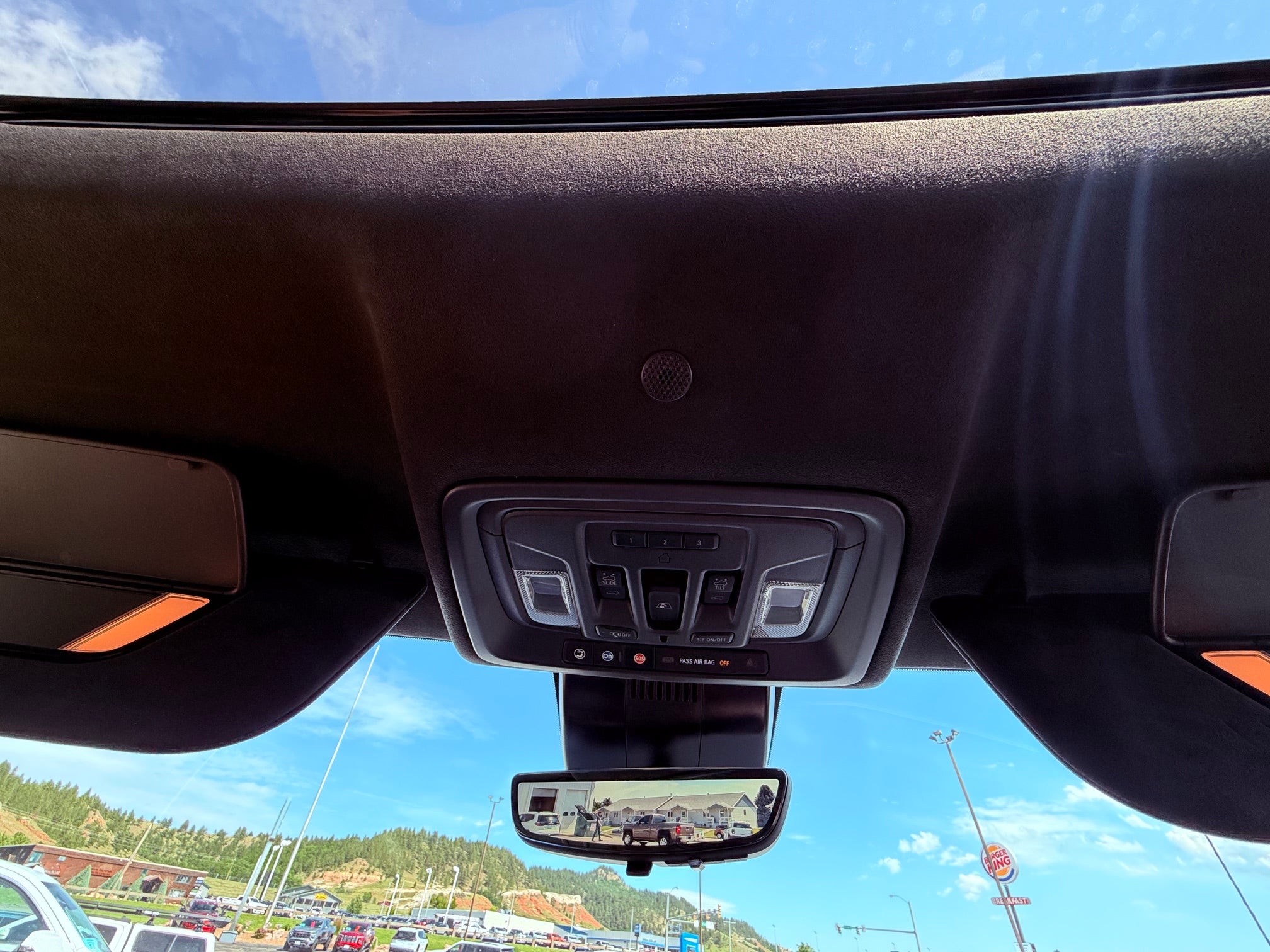 2024 GMC Sierra 1500 Crew Cab Short Box 4-Wheel Drive Denali Ultimate